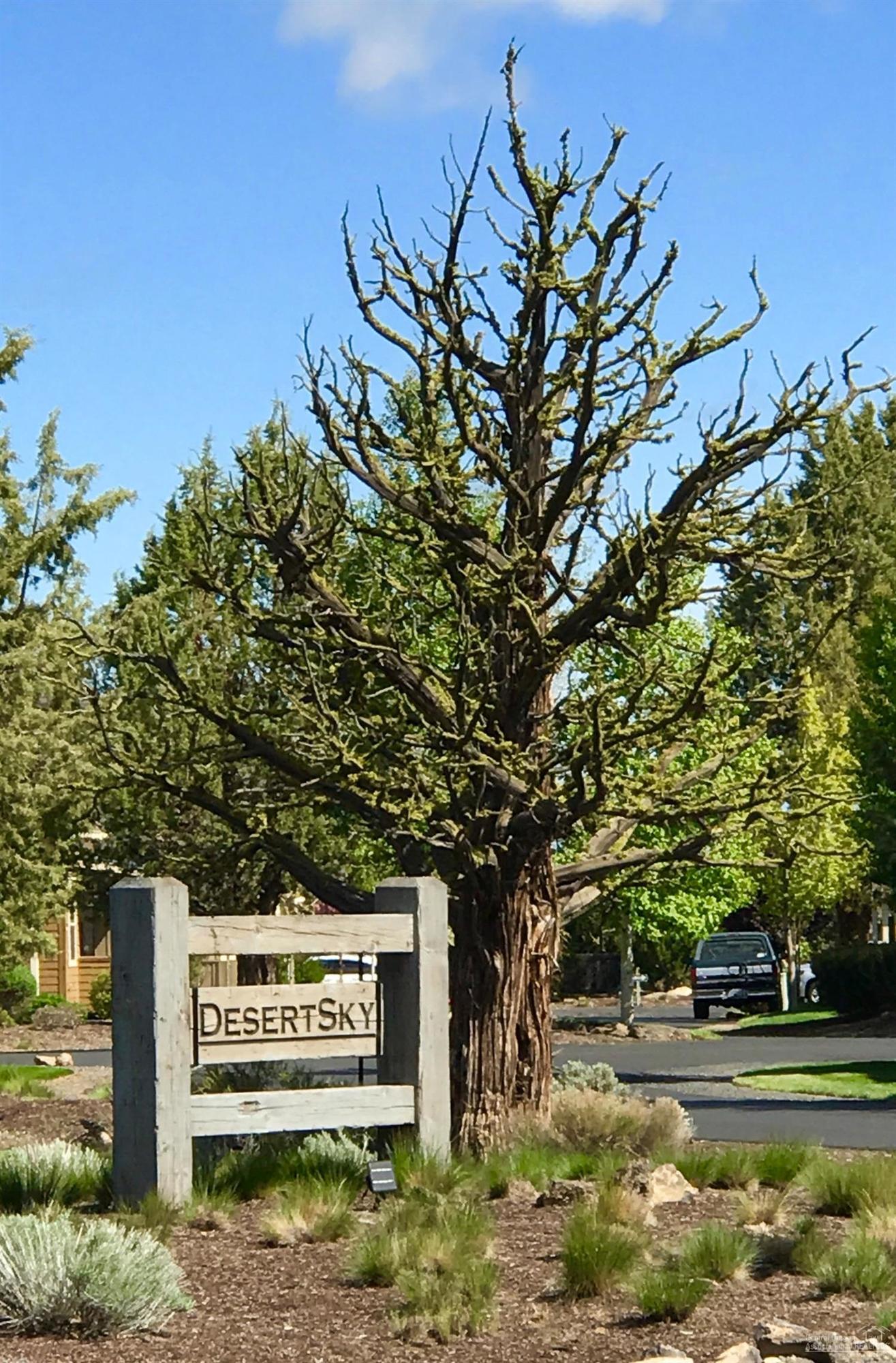 Eagle Crest - Residential