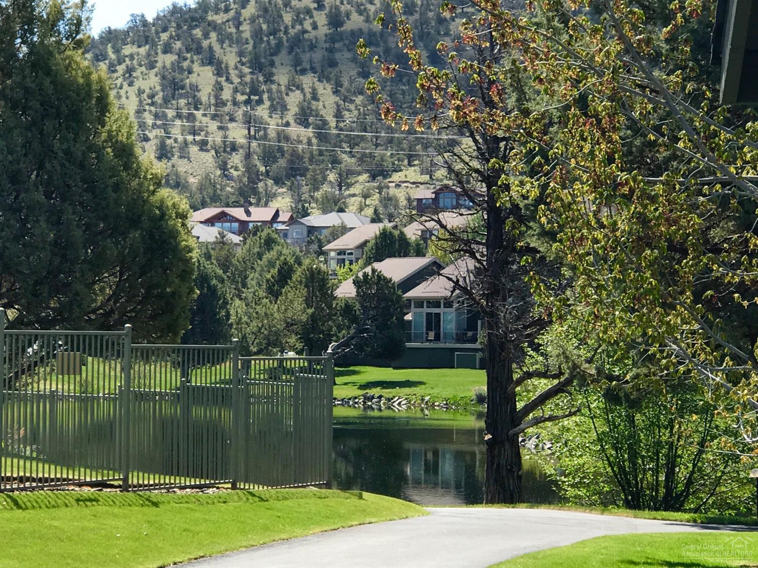 Eagle Crest - Residential