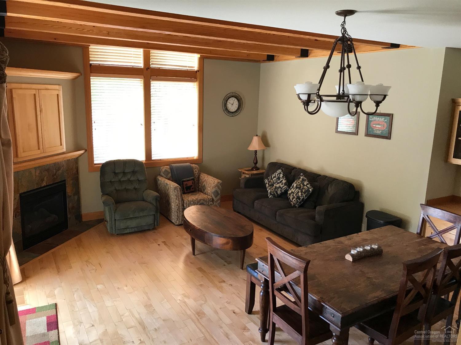 Eagle Crest - Residential