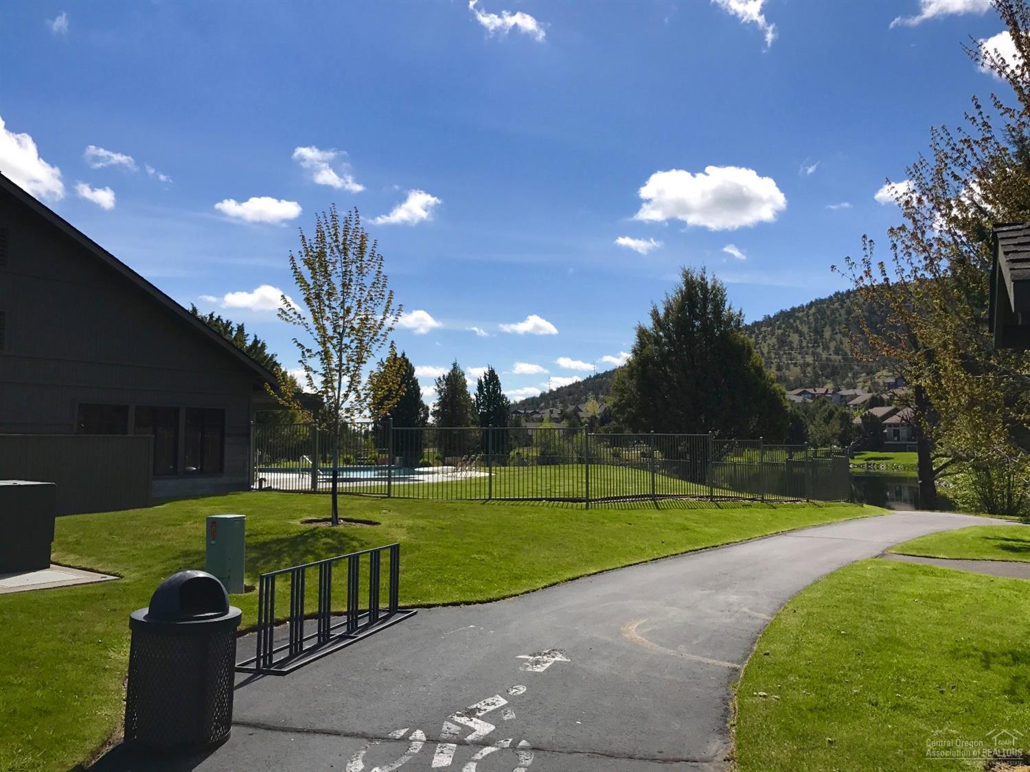 Eagle Crest - Residential