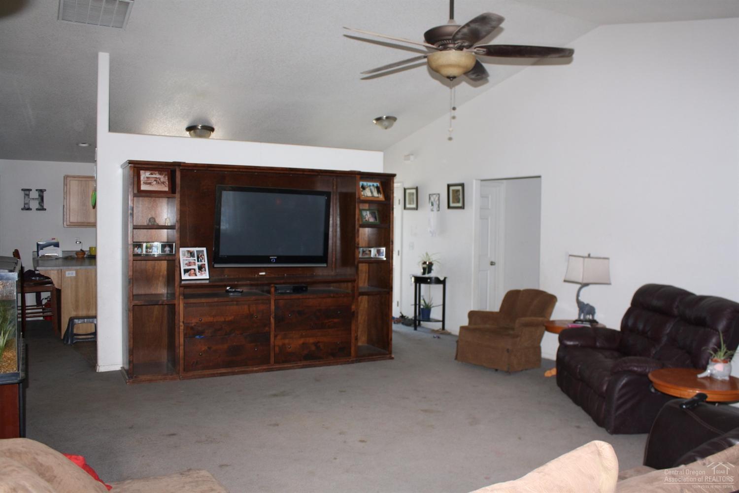The Pines at Madras - Residential