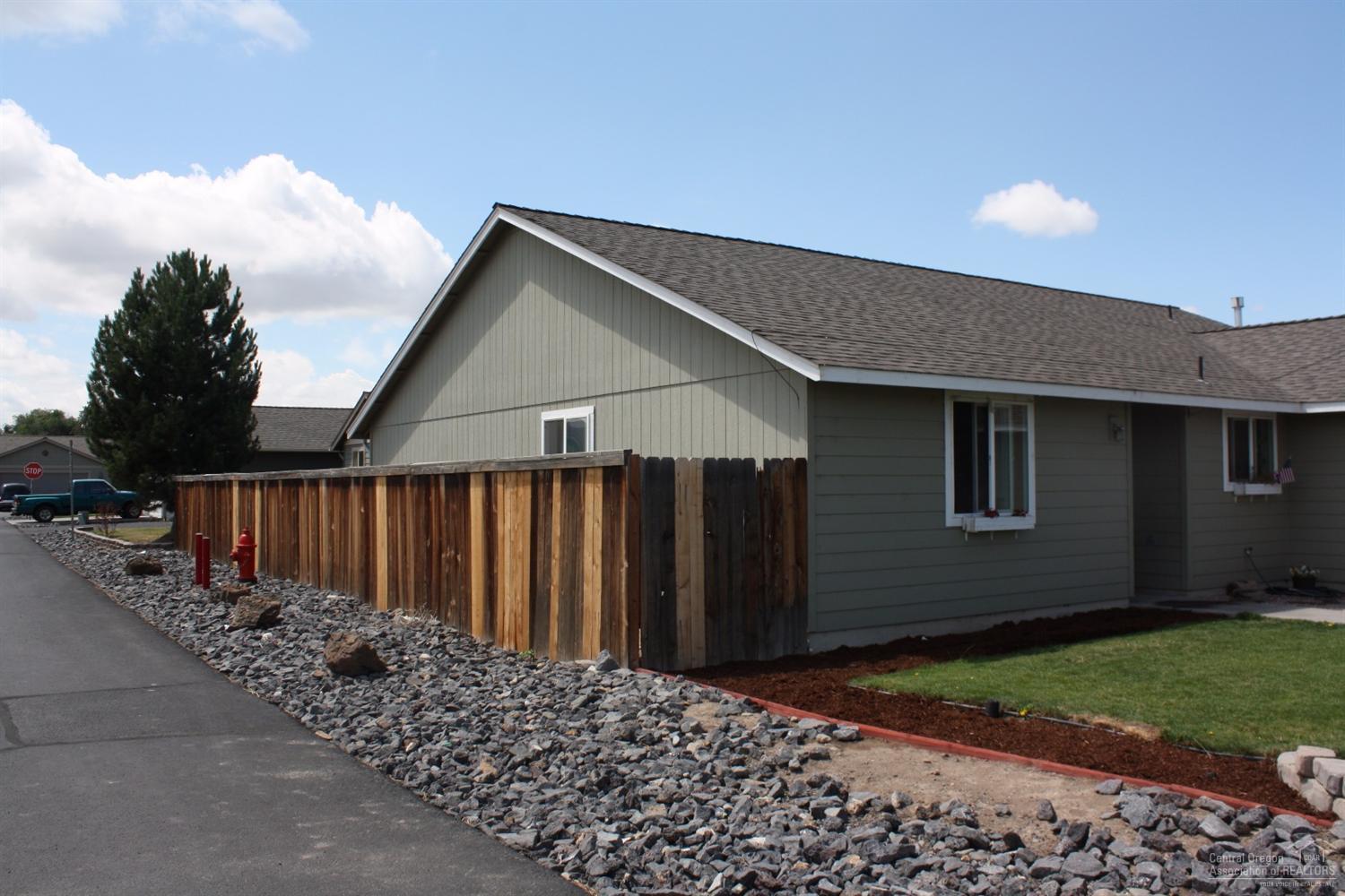 The Pines at Madras - Residential