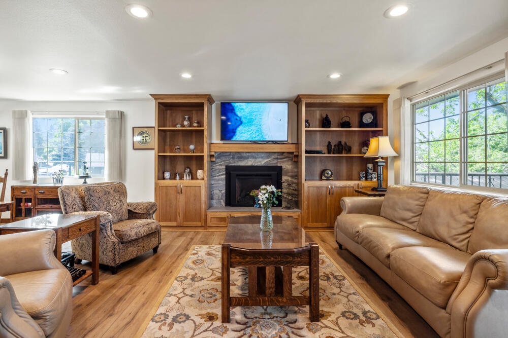 Moyina - Residential