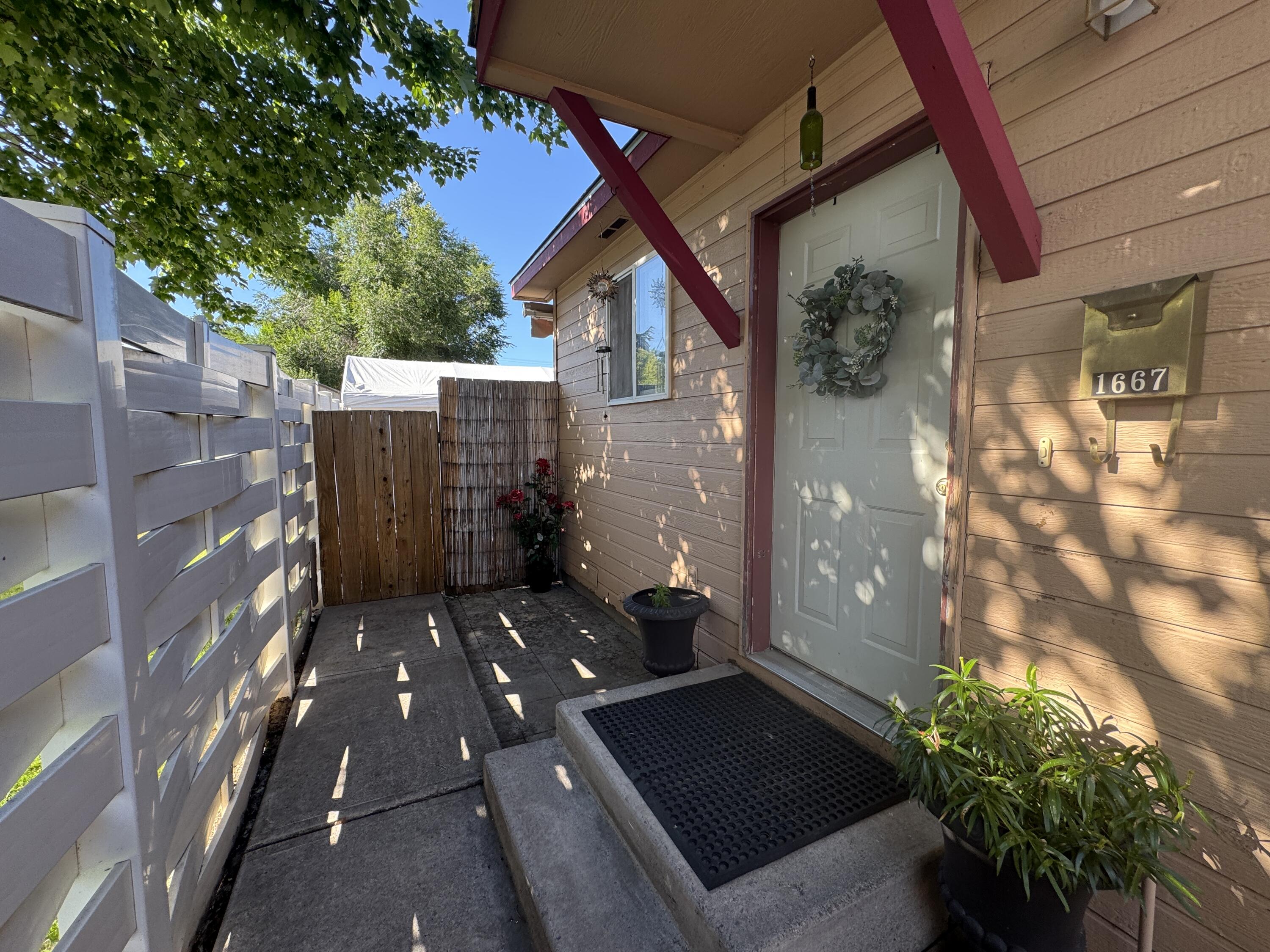Klamath Falls -Hot Springs Addition - Residential Income