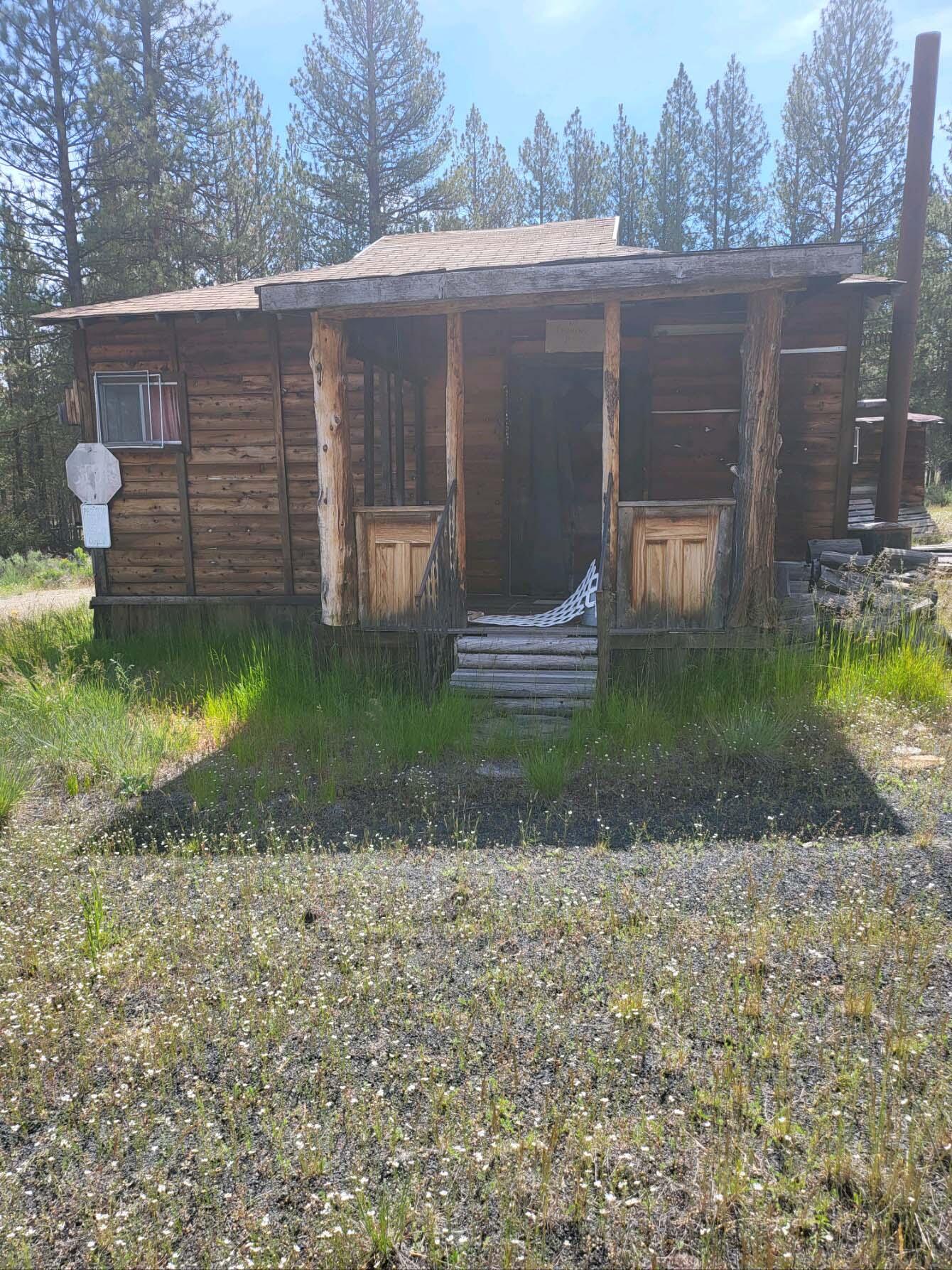 Klamath Country - Land