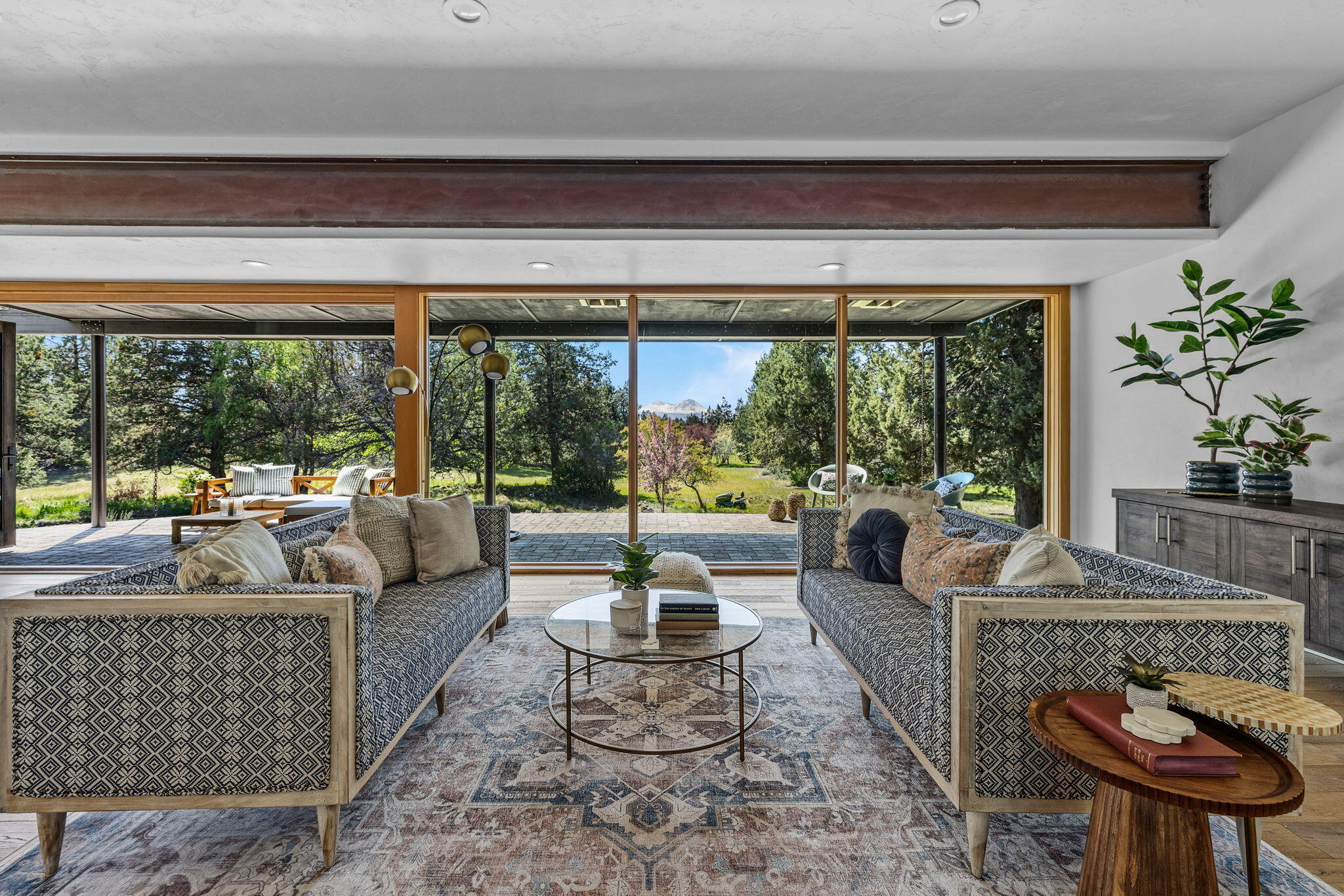 Hunnell Hills - Residential