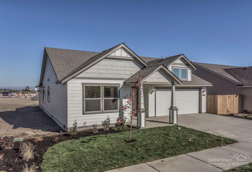 27 Elm - Residential