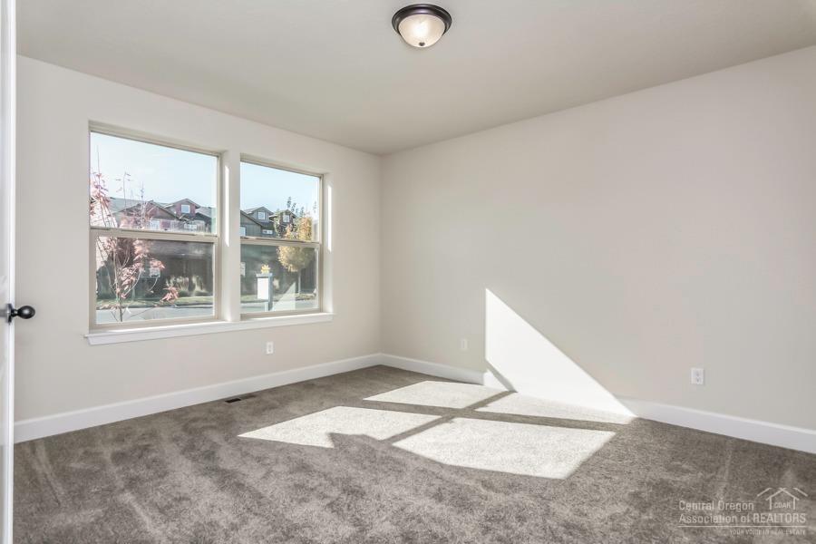 27 Elm - Residential