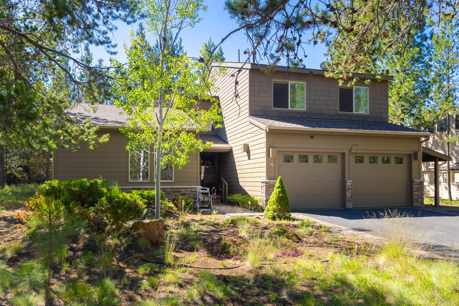 Fairway Crest Village - Residential