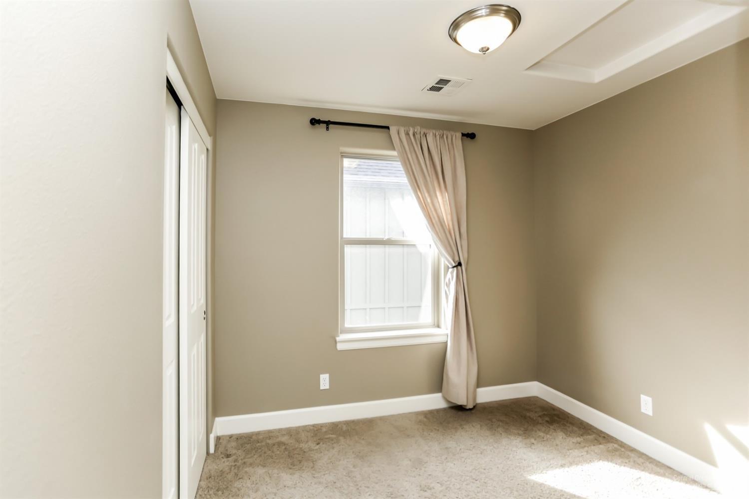 Parkway Village - Residential