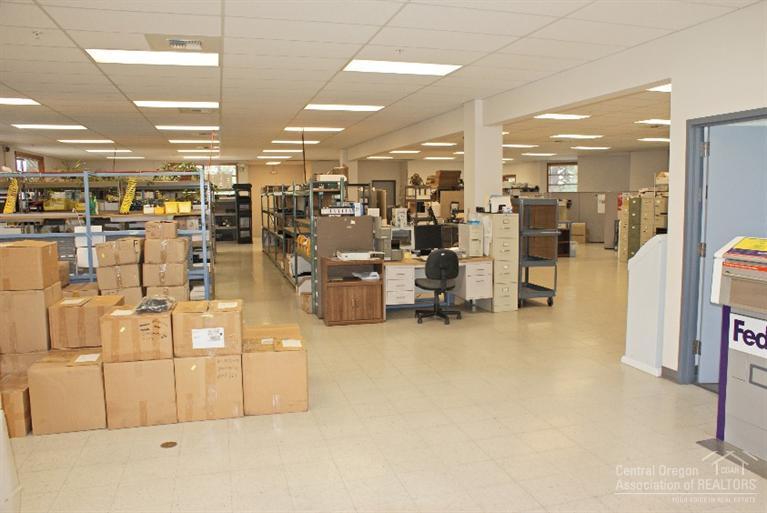 Deschutes River Cros - Commercial Sale