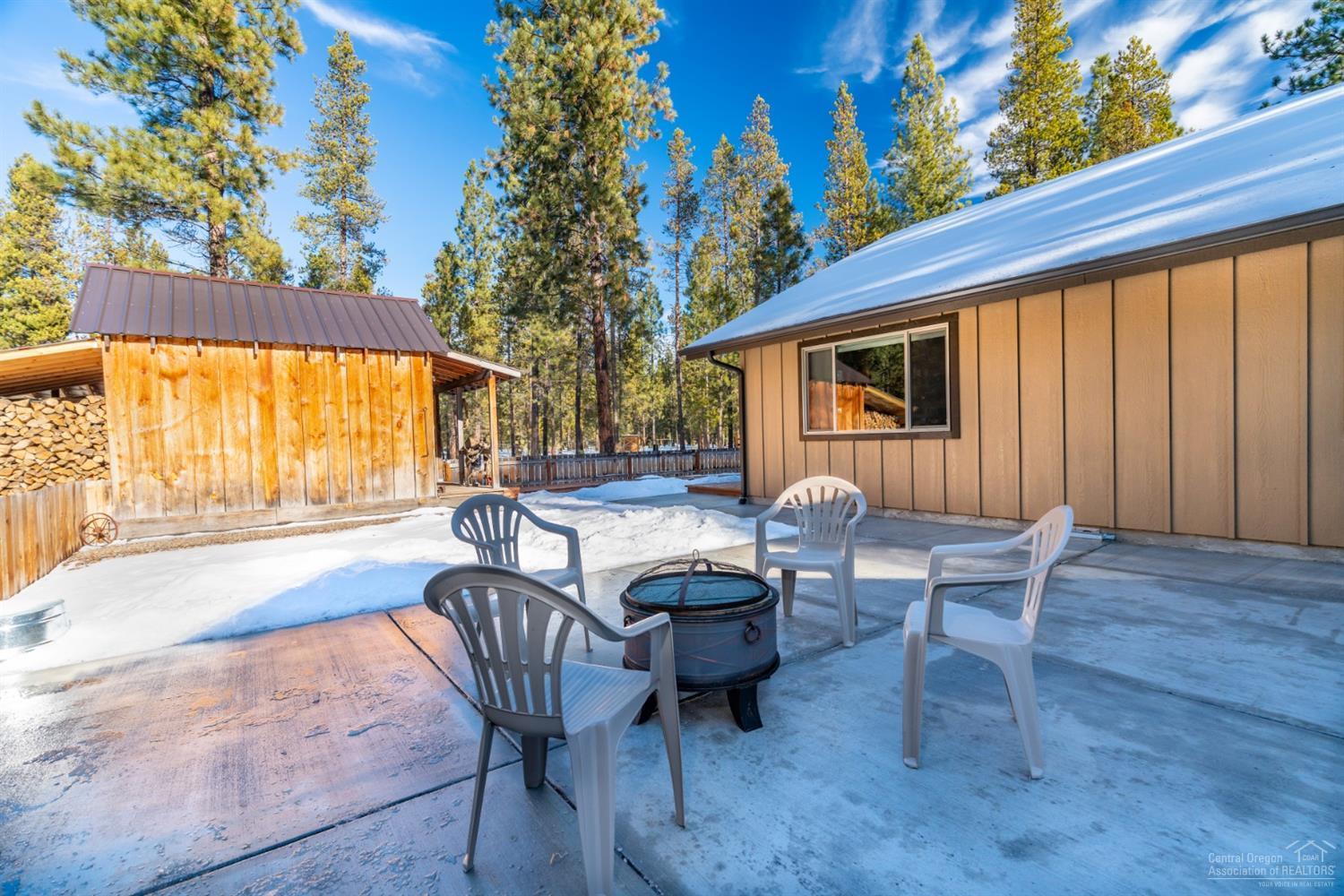 Wagon Trail Acreages - Residential