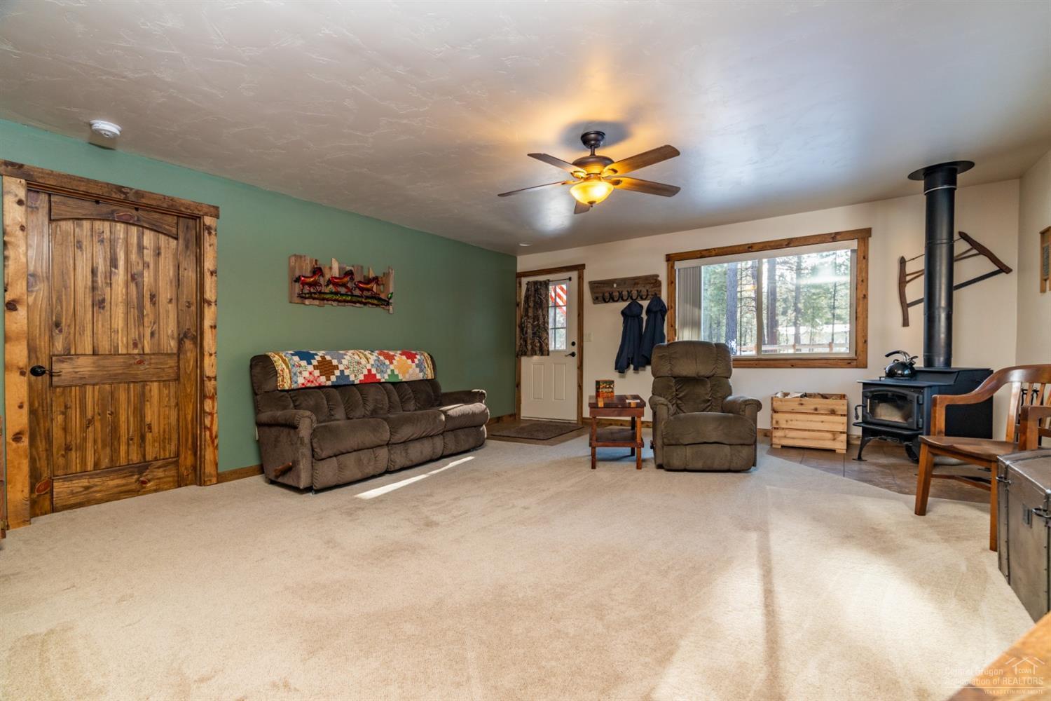 Wagon Trail Acreages - Residential