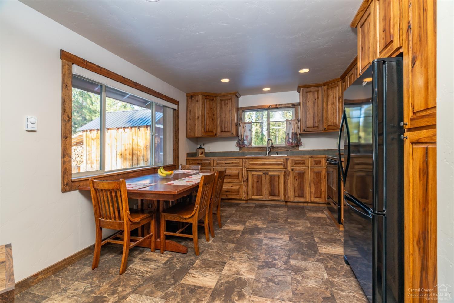 Wagon Trail Acreages - Residential
