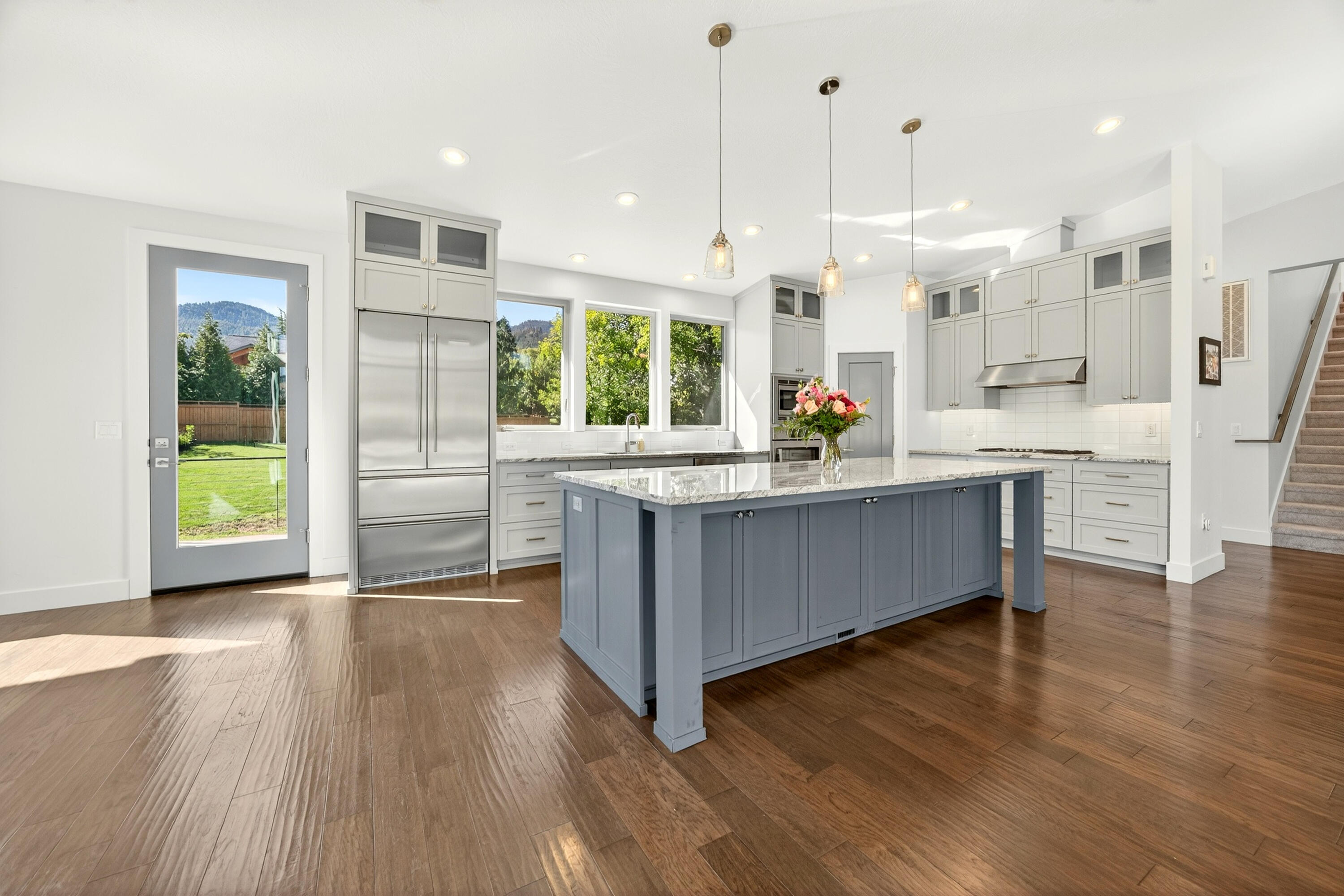 Creekside Meadows - Residential