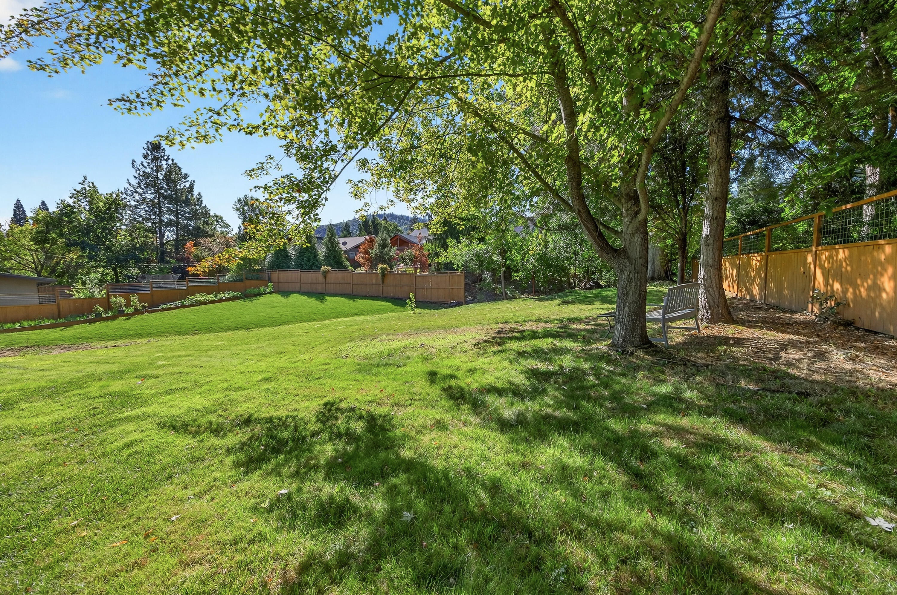 Creekside Meadows - Residential