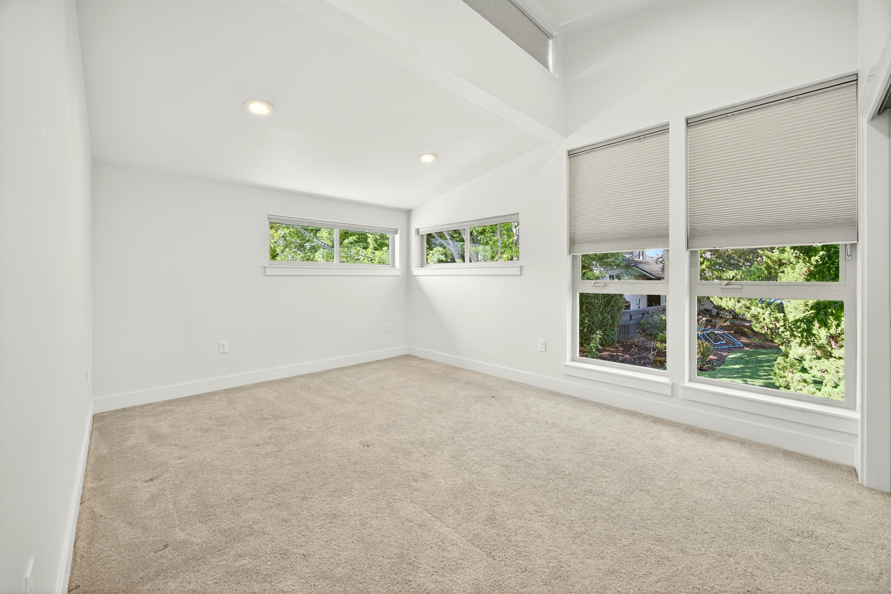 Creekside Meadows - Residential