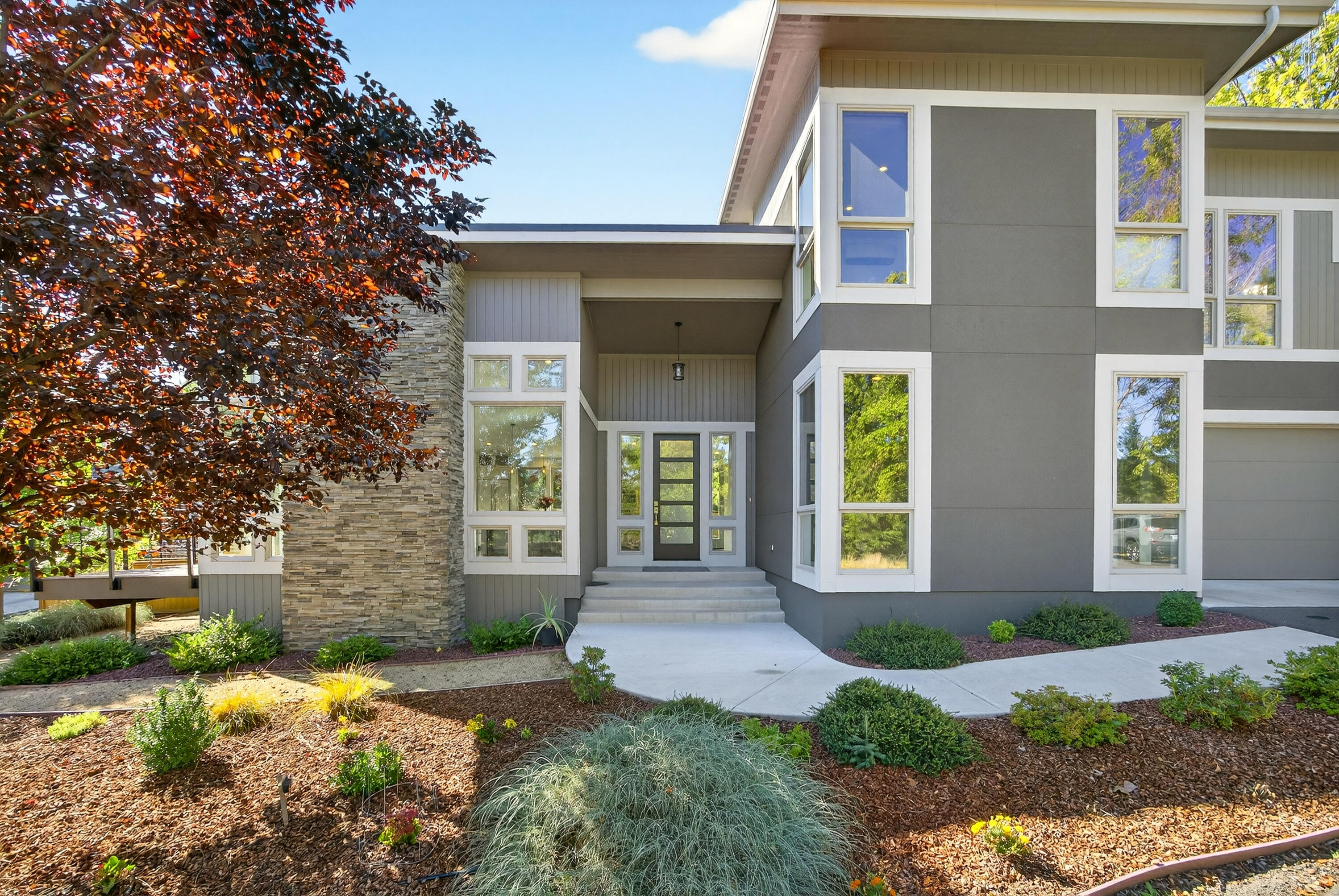 Creekside Meadows - Residential