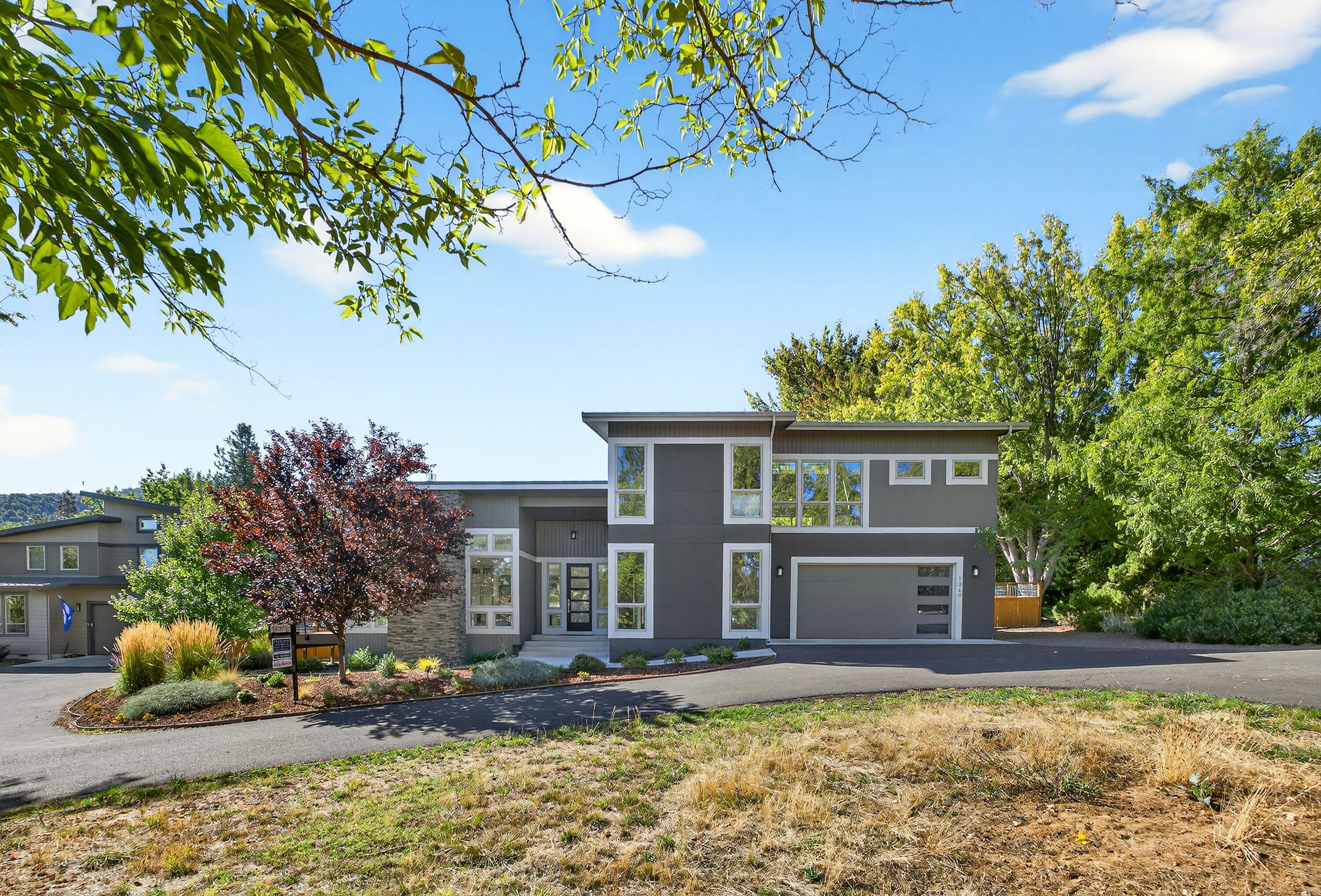 Creekside Meadows - Residential