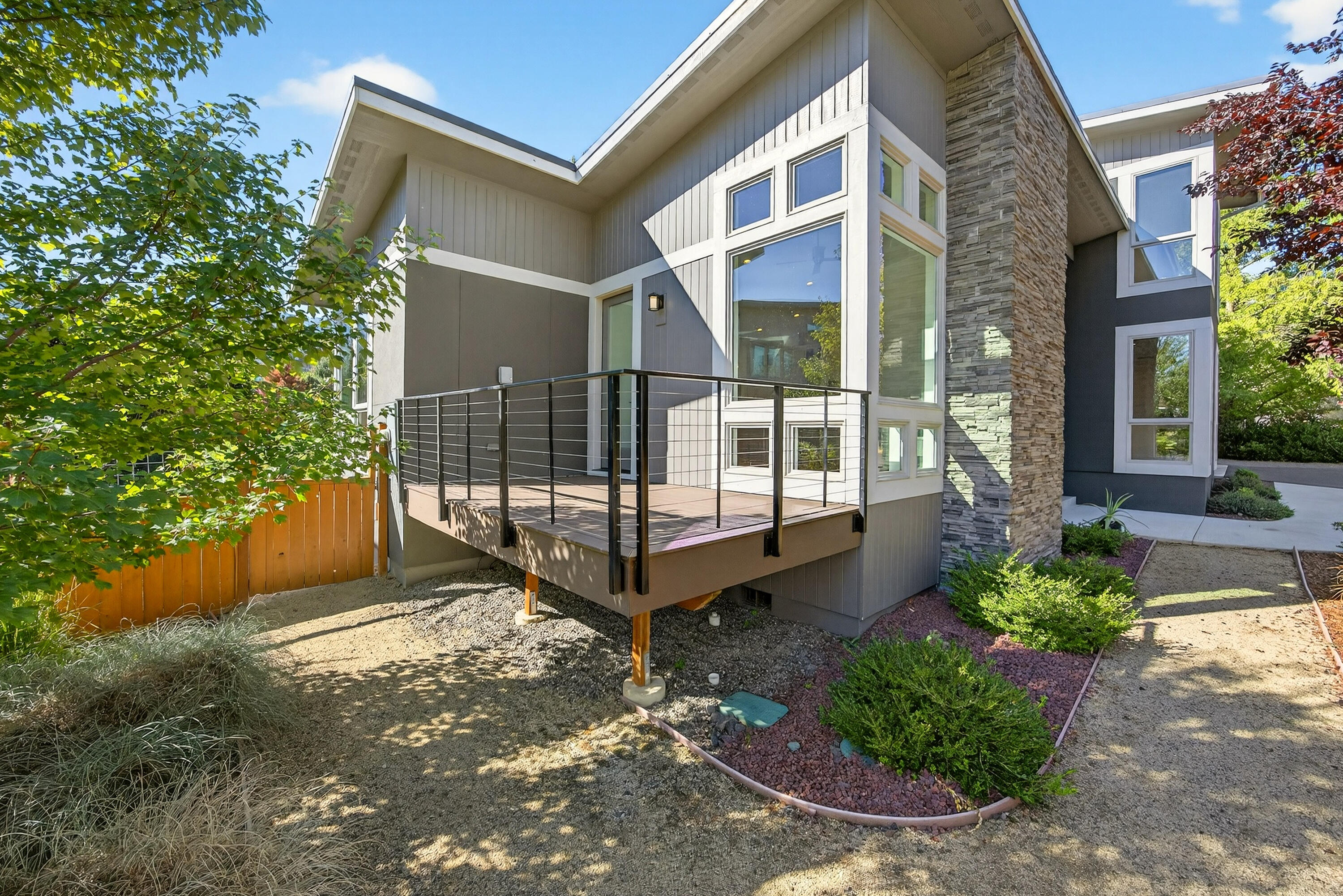 Creekside Meadows - Residential
