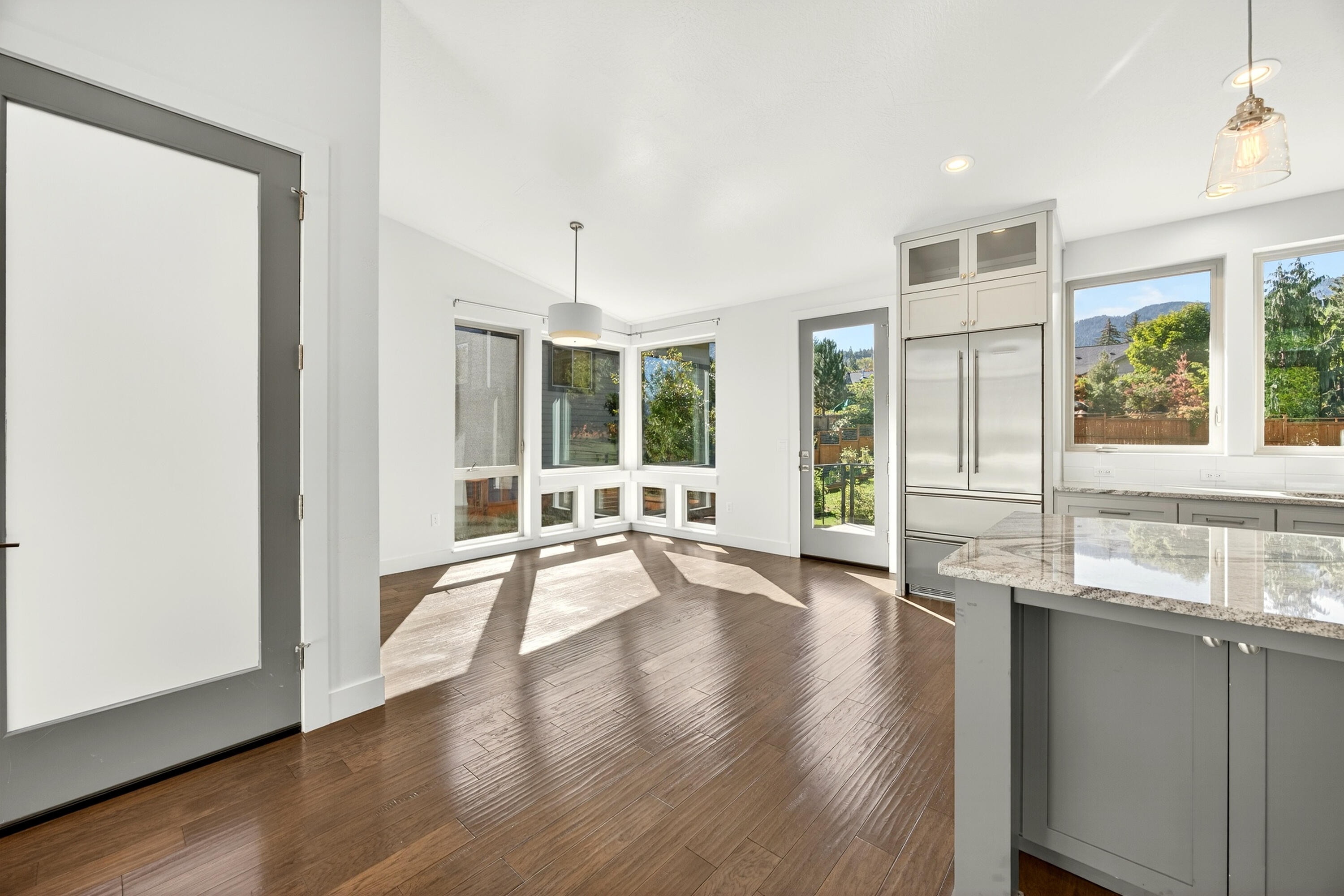 Creekside Meadows - Residential