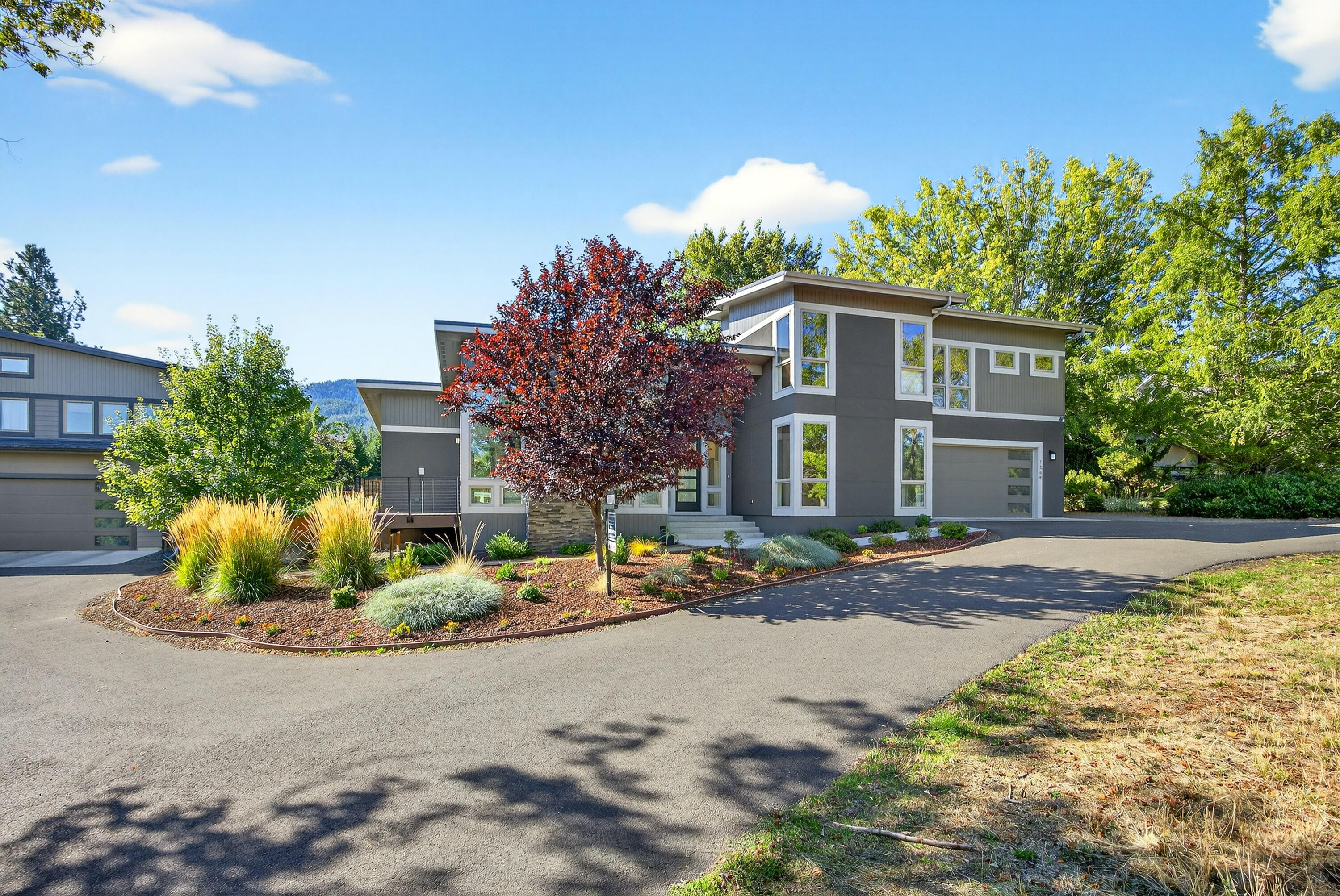 Creekside Meadows - Residential