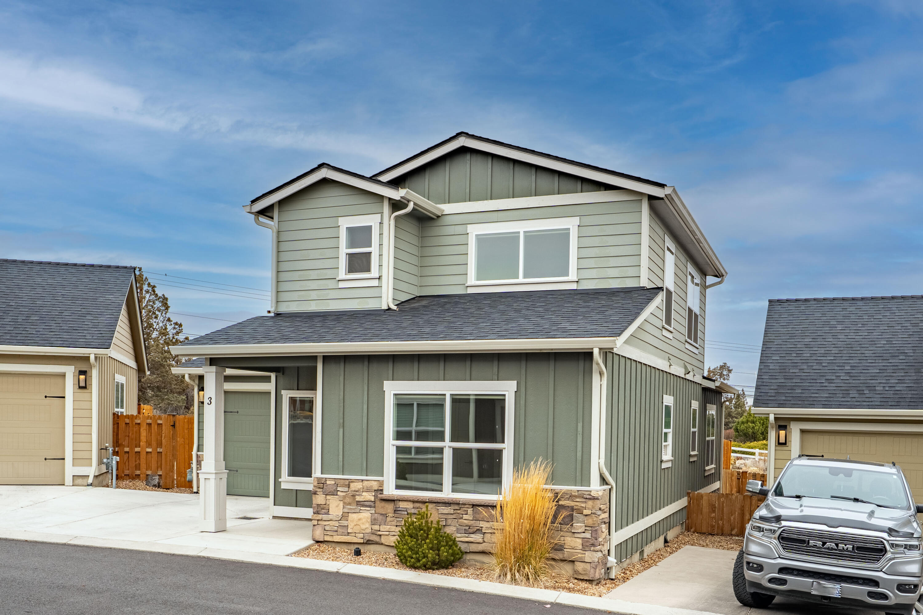 Links Condominiums At The Greens - Residential