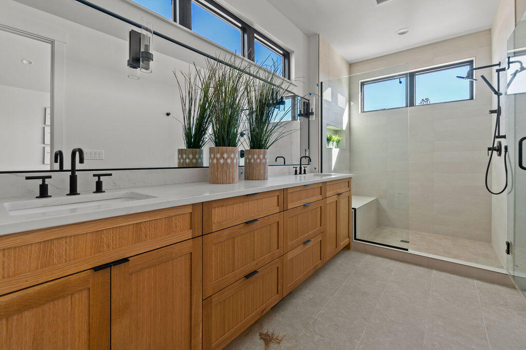 Discovery West Phase 4 - Residential