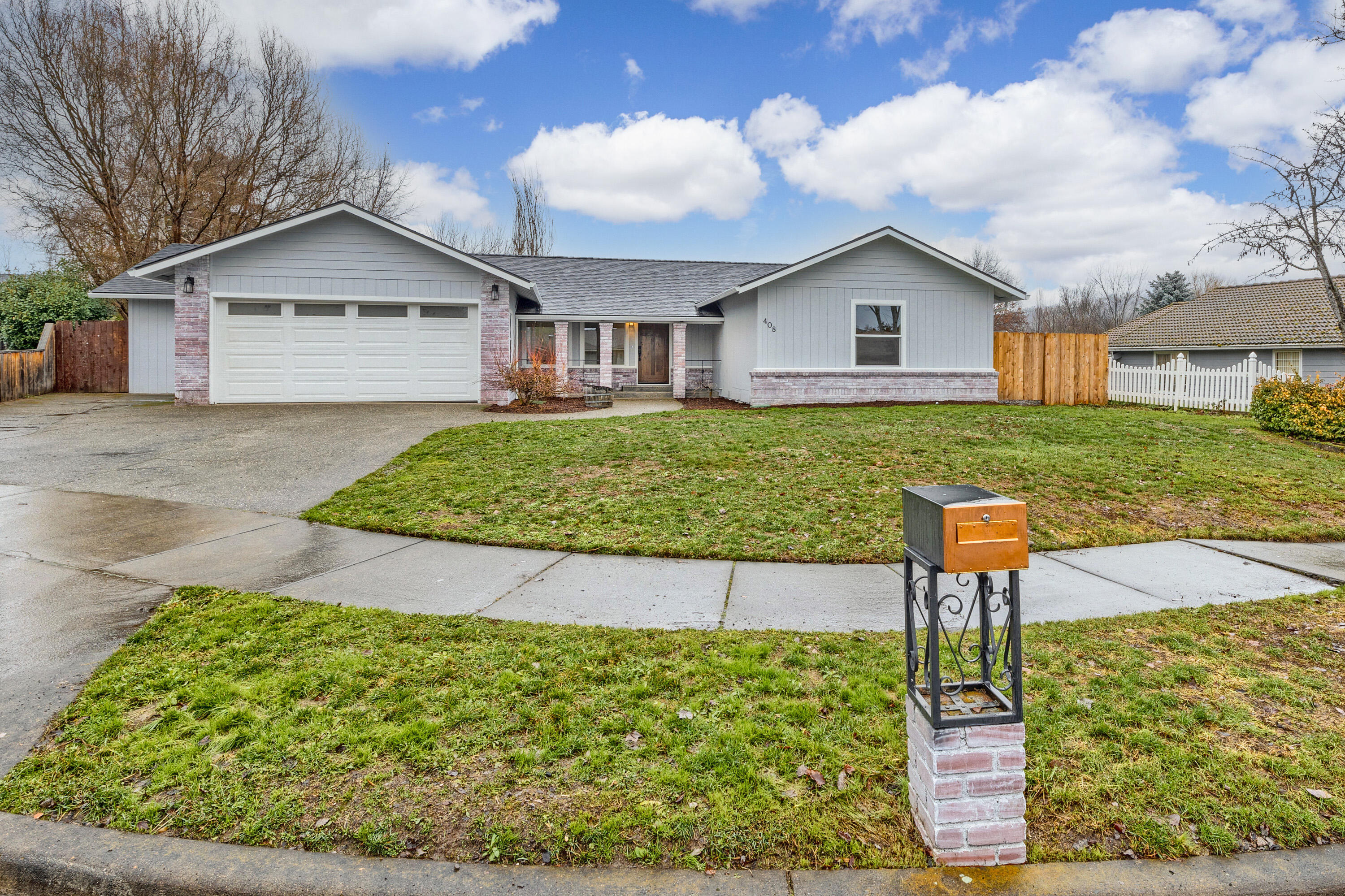 This beautifully *almost completely* rebuilt 3-bedroom, 2-bathroom home is nestled in a quiet cul-de-sac, offering a perfect blend of original yet modern elegance. The interior showcases a thoughtfully designed open floor plan, with 2 spacious living areas that seamlessly flows into the upgraded kitchen. Featuring contemporary finishes and high-quality materials, the kitchen boasts stainless steel appliances, granite countertops, and ample cabinet space. The master bedroom is a serene retreat with its own ensuite bathroom and walk in closet, while the two additional bedrooms PLUS a bonus den/area will provide versatility for guests, a home office, or a growing family. Both bathrooms have been tastefully rebuilt, reflecting a clean and sophisticated style. The home is filled with natural light, creating a warm and inviting atmosphere. Step outside to the backyard oasis, where you'll find a private space for outdoor entertaining or relaxation. Call the listing agent for an easy showing!