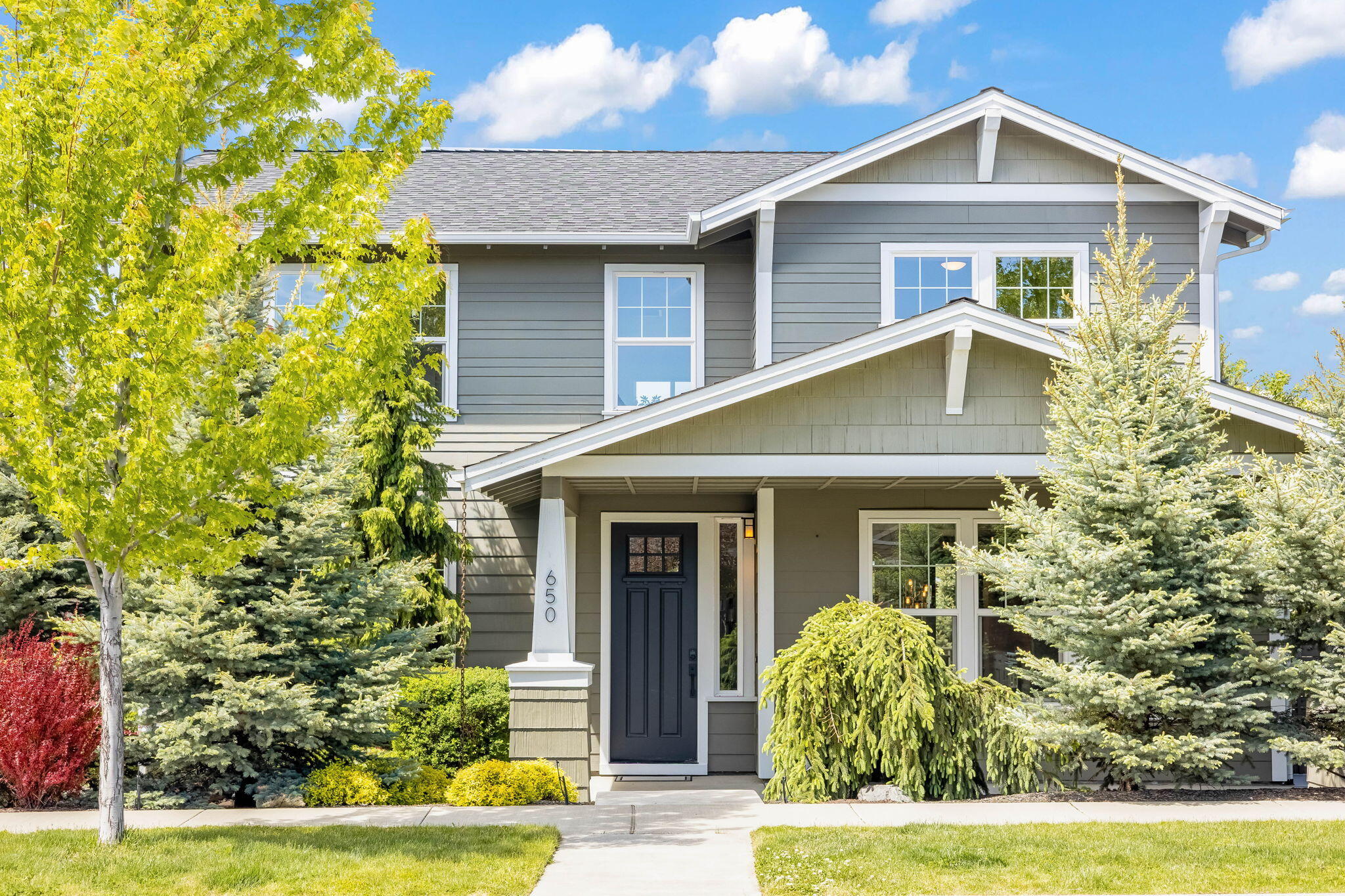 **Seller offering $20,000 credit towards buyer's closing costs, prepaids, and/or rate buy down!
Welcome to this stunning, better-than-new home in the Compass Corner neighborhood nestled on Awbrey Butte. Step inside to the bright open floor plan surrounded with an abundance of windows adorned with top down/bottom-up blinds for the perfect amount of natural light. Gas fireplace and built-ins create a cozy feeling in the living room that flows into the dining area and beautifully finished gourmet kitchen with an oversized quartz island. The door from the kitchen leads conveniently to the elevated deck looking out over the golf course and smartly designed low maintenance backyard. Hardwood flooring spans across the main level leading into the primary bedroom with tiled shower and walk-in closet. Upstairs opens into a giant loft/living room, three additional bedrooms, full bathroom, and large storage closet. Proximity to downtown and all that Bend has to offer.