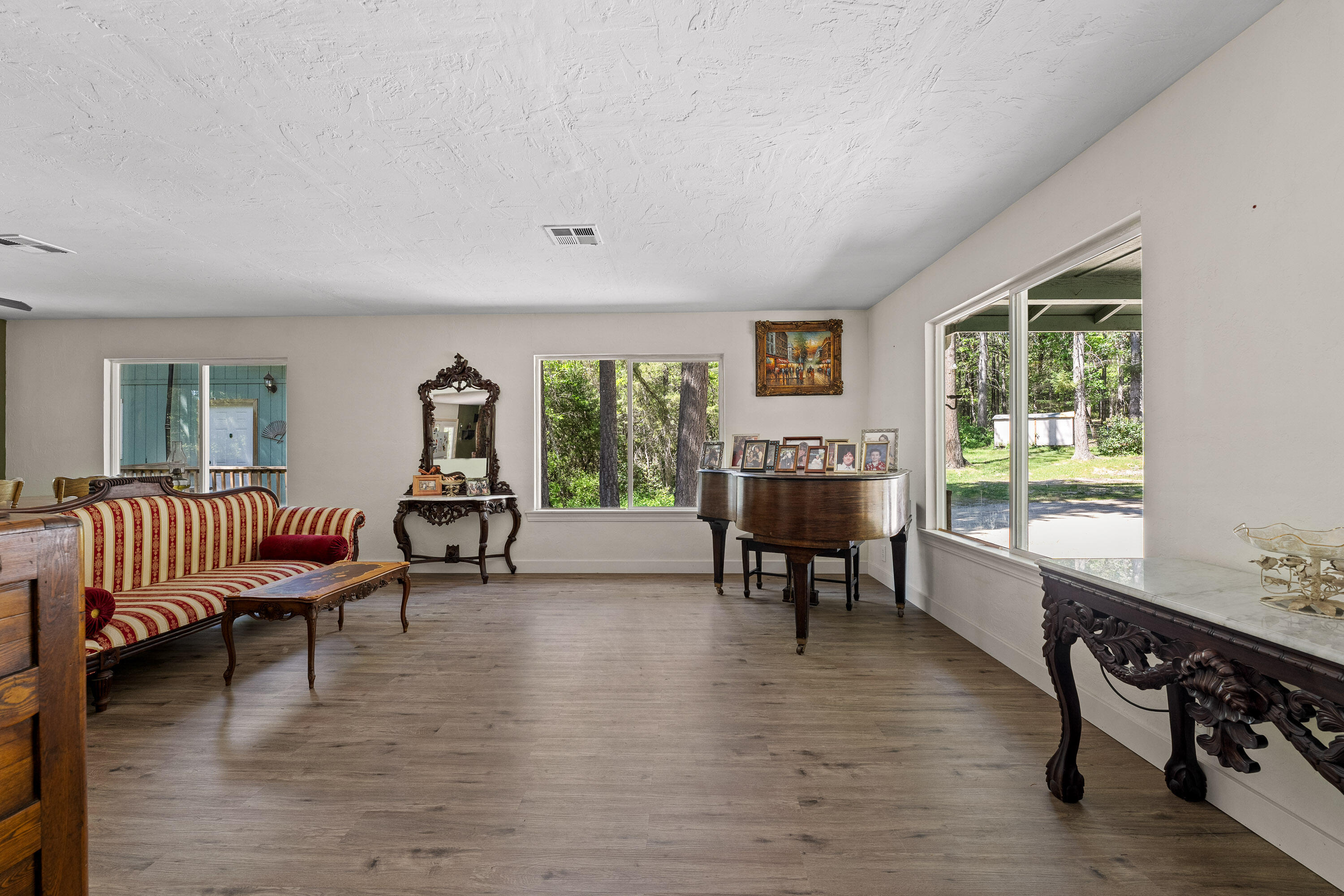 Buckskin Knolls - Residential