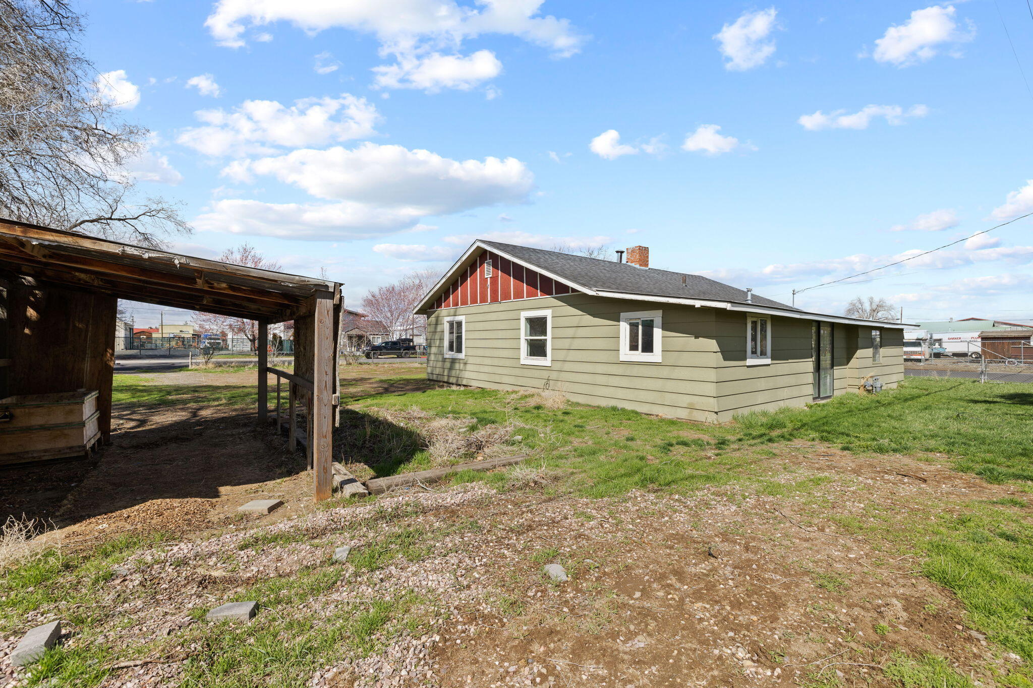 Railway - Residential
