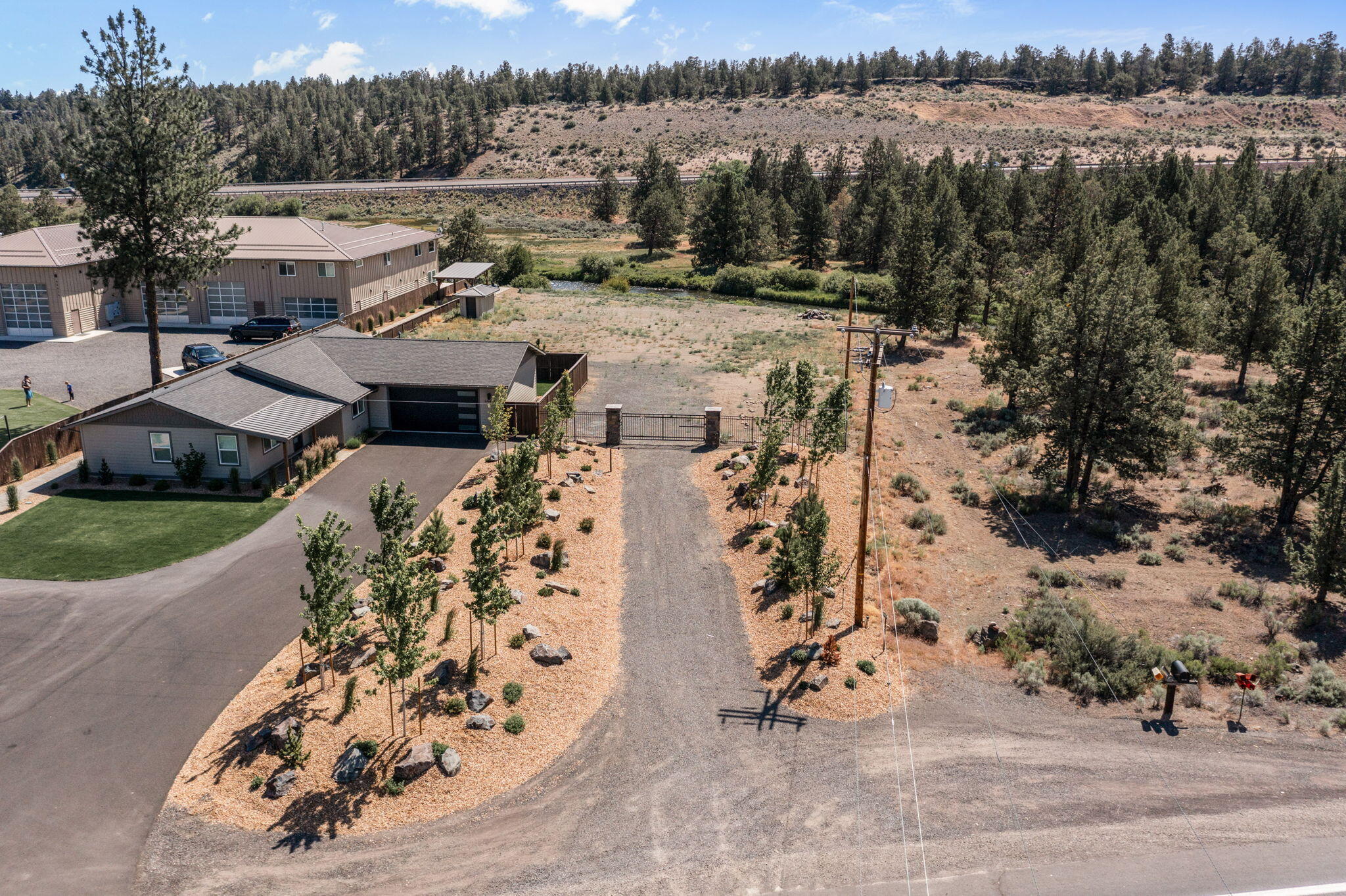 Townsite Of Laidlaw - Residential