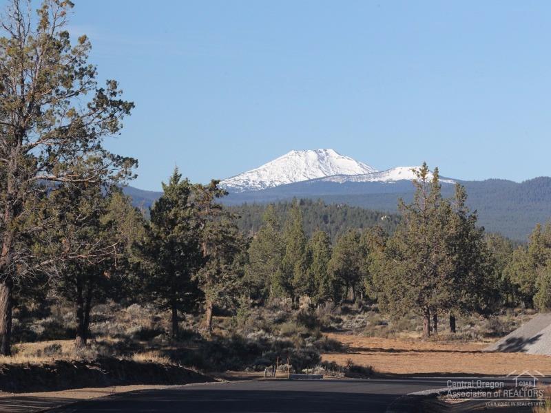 Pacific Cascade Hts - Land