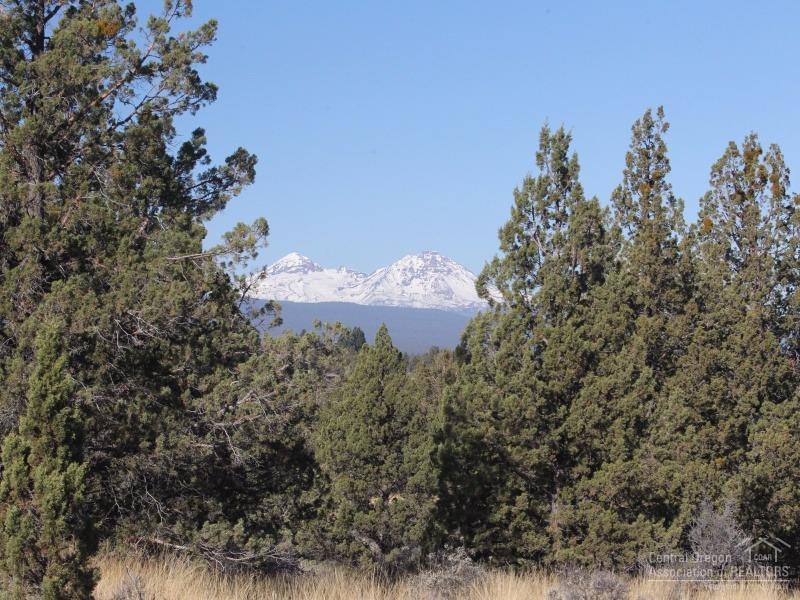 Pacific Cascade Hts - Land