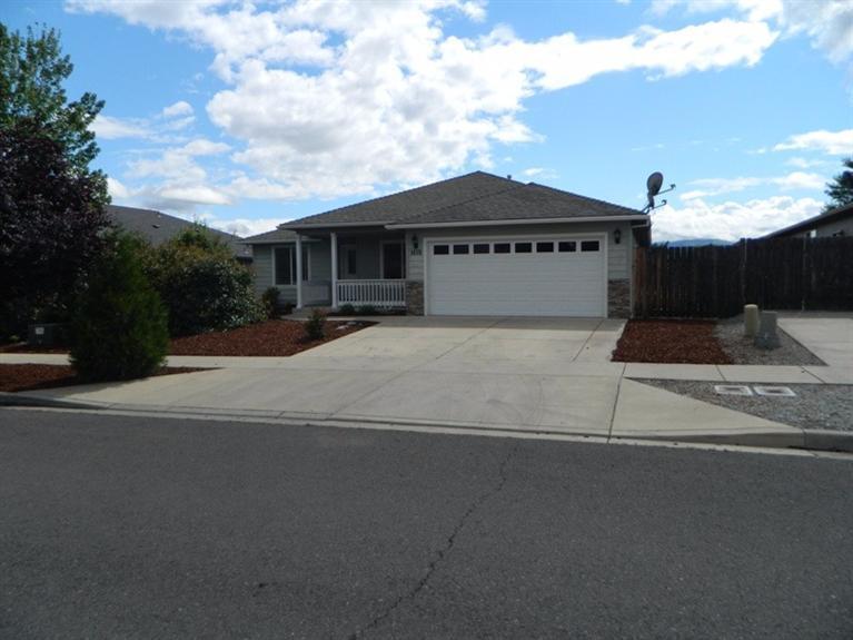 This home is move in ready. Nice open floor plan with kitchen with island leads to family room. New range and Dishwasher. Separate living room. All bedrooms are larger in size. Master has nice size walk in closet with jetted tub in bathroom, and two sinks. Covered patio makes it perfect for entertaining. Nice open space behind large backyard gives you views with no obstruction. You must check out this one.