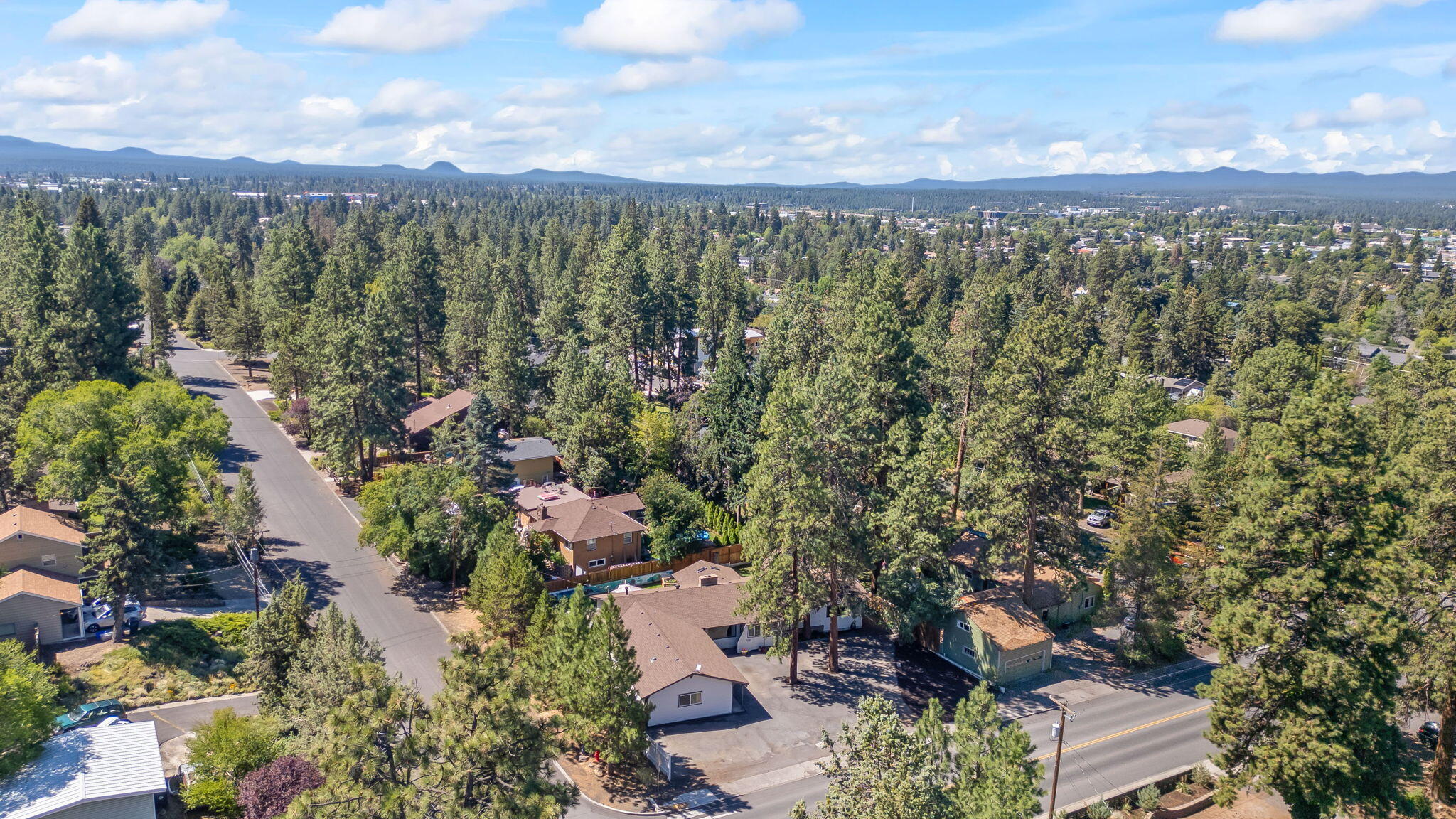 1st Addition Bend Pk - Residential