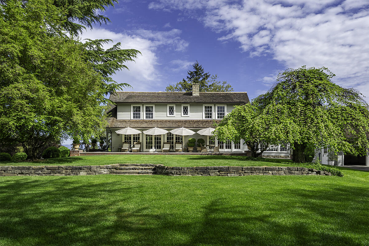 One of a kind, Old East Medford estate nestled on over 2 acres of lush, park-like grounds! An Old English country-style home, its charm timeless. In addition, a 2-car garage, an elegantly appointed 1 bed/1 bath guest house, a newly built pool w/automatic cover & pool house w/living area & full bath. A spacious 3+ car garage & workshop w/convenient alley access, complemented by a beautiful, gated entry & a newly paved circular driveway encircling the entire property. Built in 1910, the house has witnessed more than a century of changing seasons, preserving its timeless elegance & charm. Majestic trees w/wide canopies provide shade for picnics & games, while a charming orchard of apple & pear trees add seasonal beauty. The estate is truly a sanctuary, a perfect blend of history, nature & modern living. Great care was taken to honor the main residence's original character yet all the wiring, plumbing & mechanical systems have been completely replaced & new structural supports added.