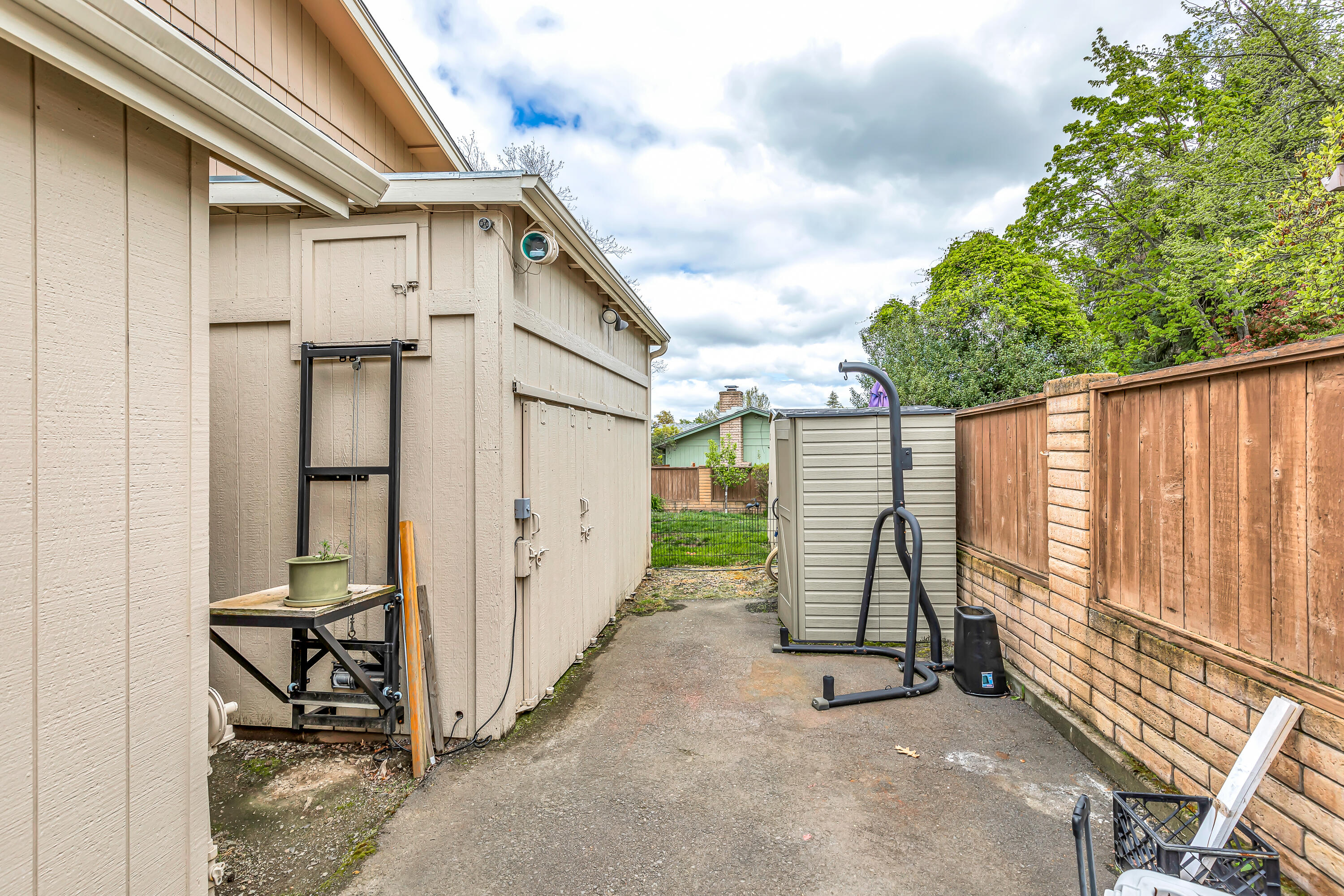 Cedar Hills Unit No 2 - Residential
