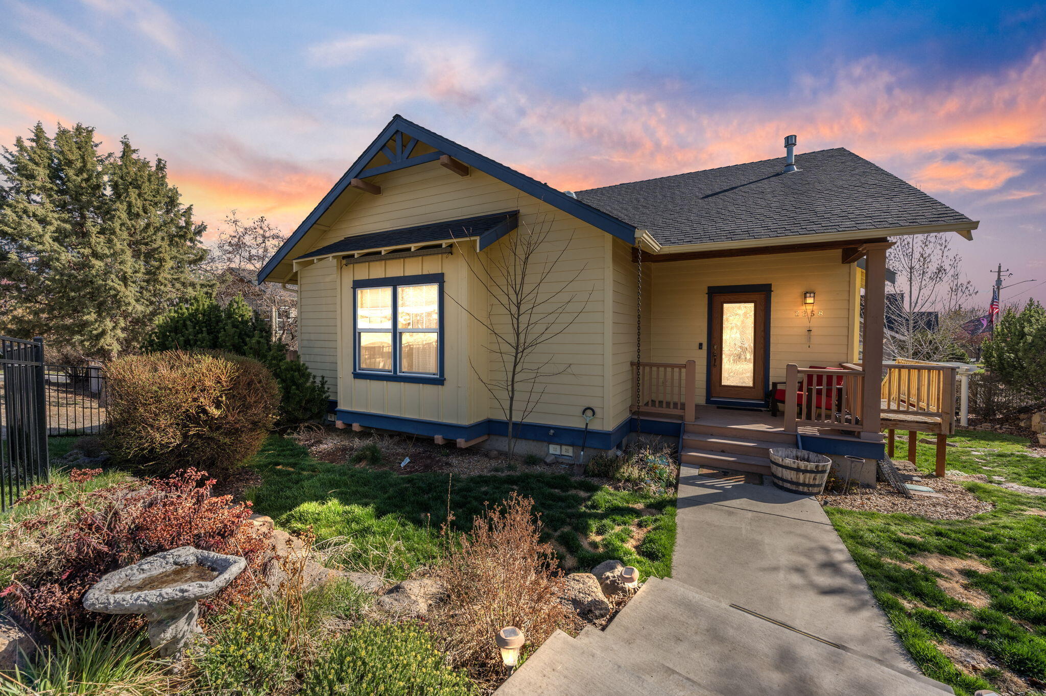 Ridgepointe - Residential