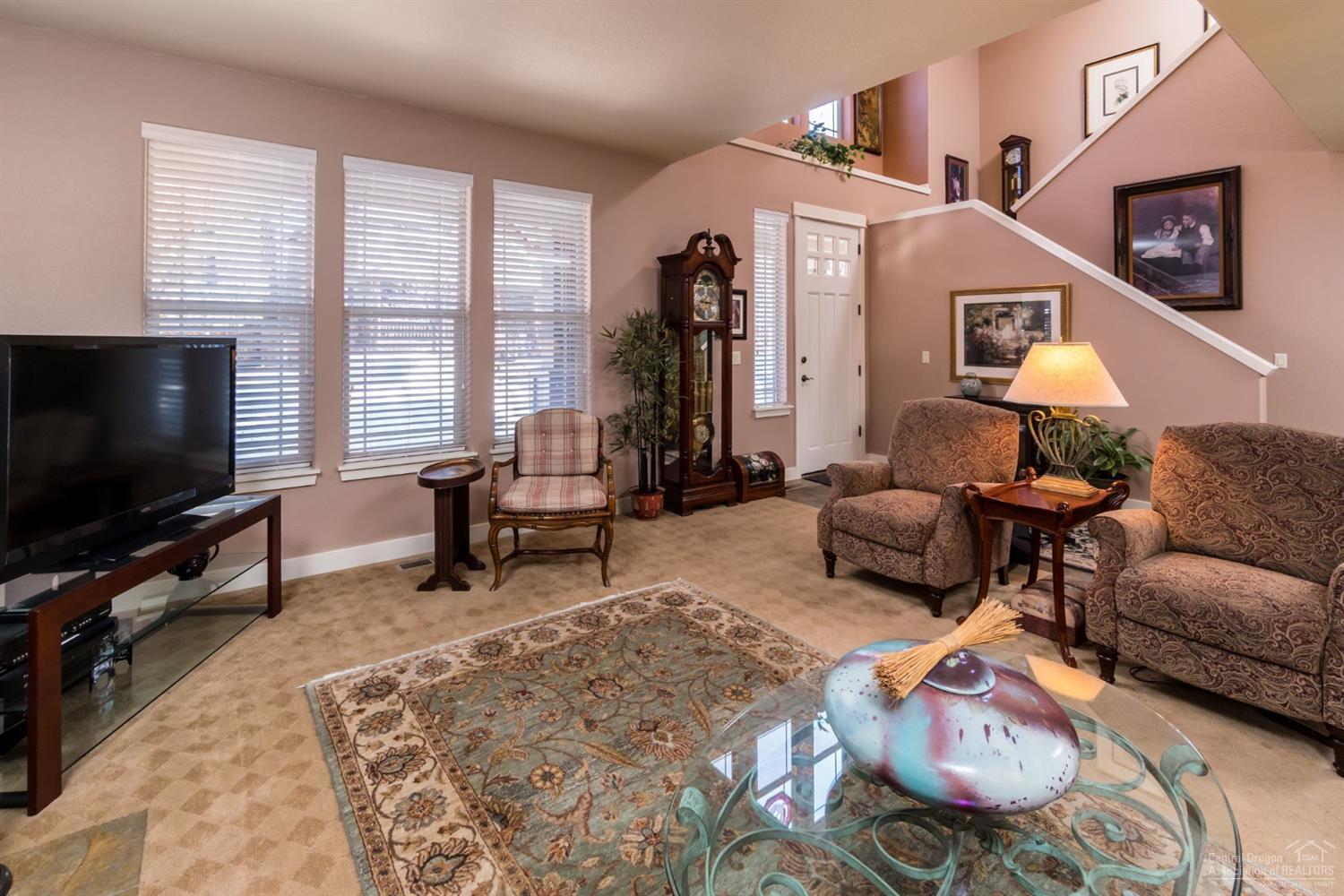 Skyliner Summit - Residential