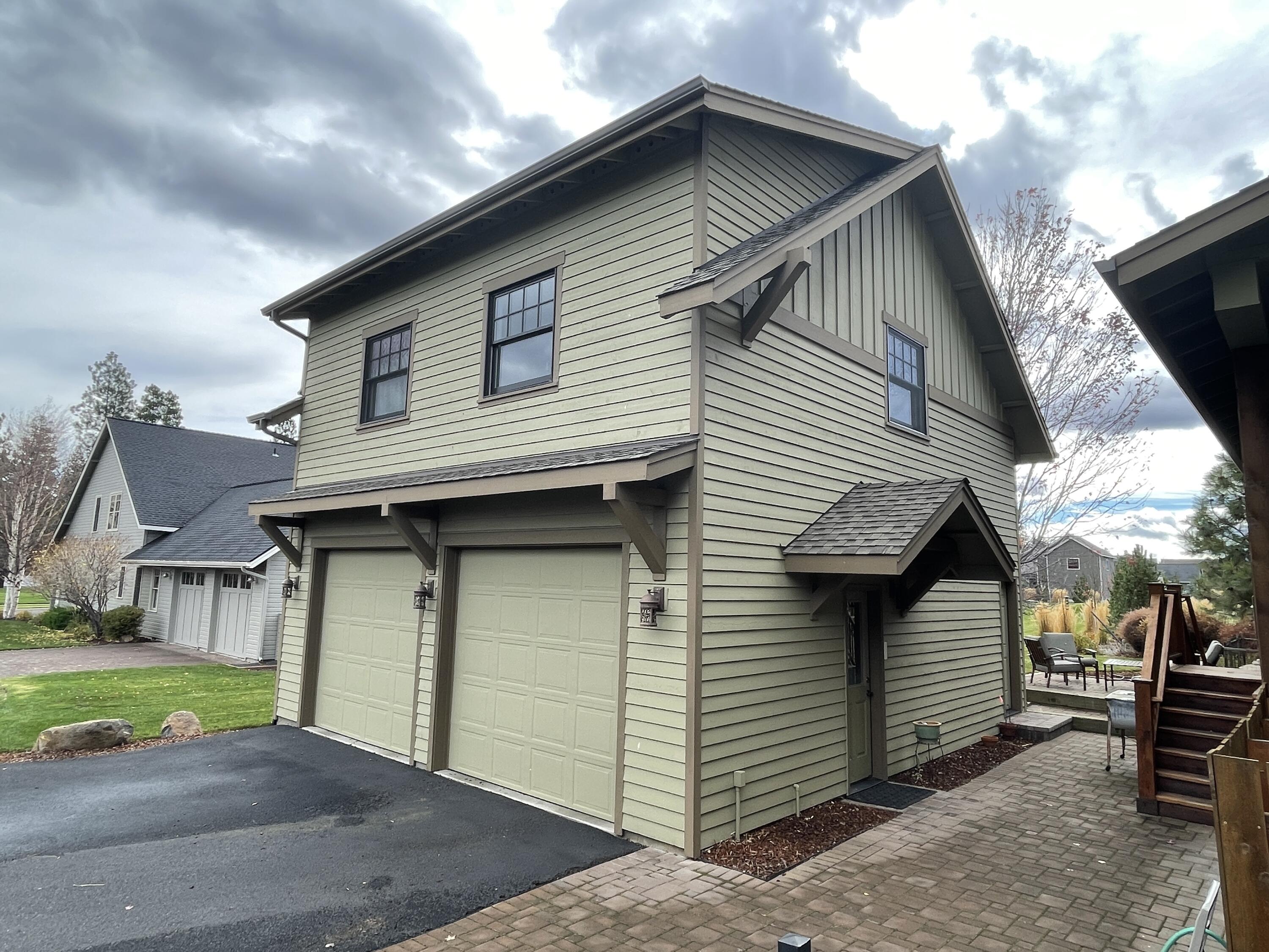Pine Meadow Vill - Residential