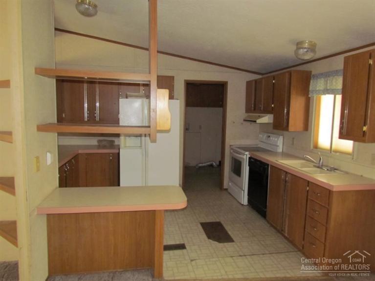 Edge O The Pines - Residential