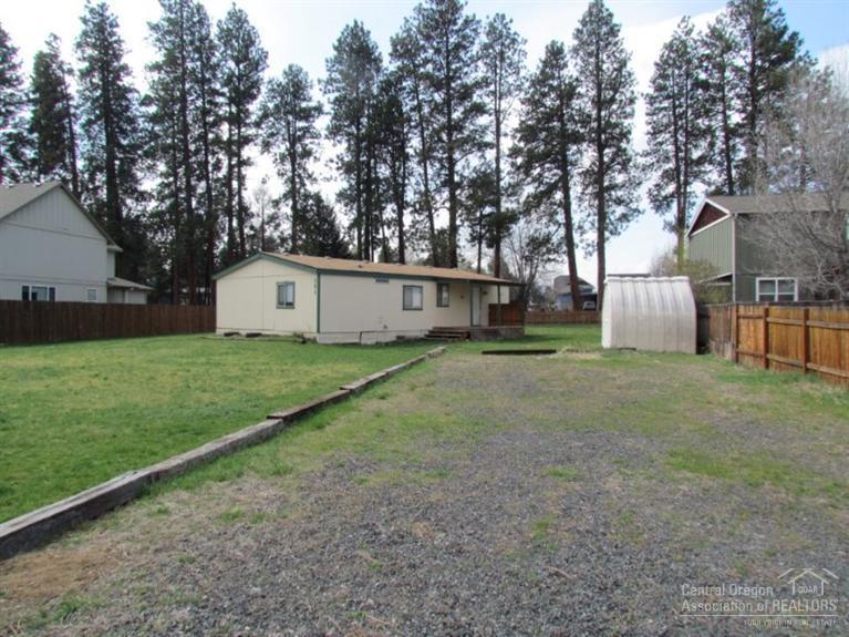 Edge O The Pines - Residential
