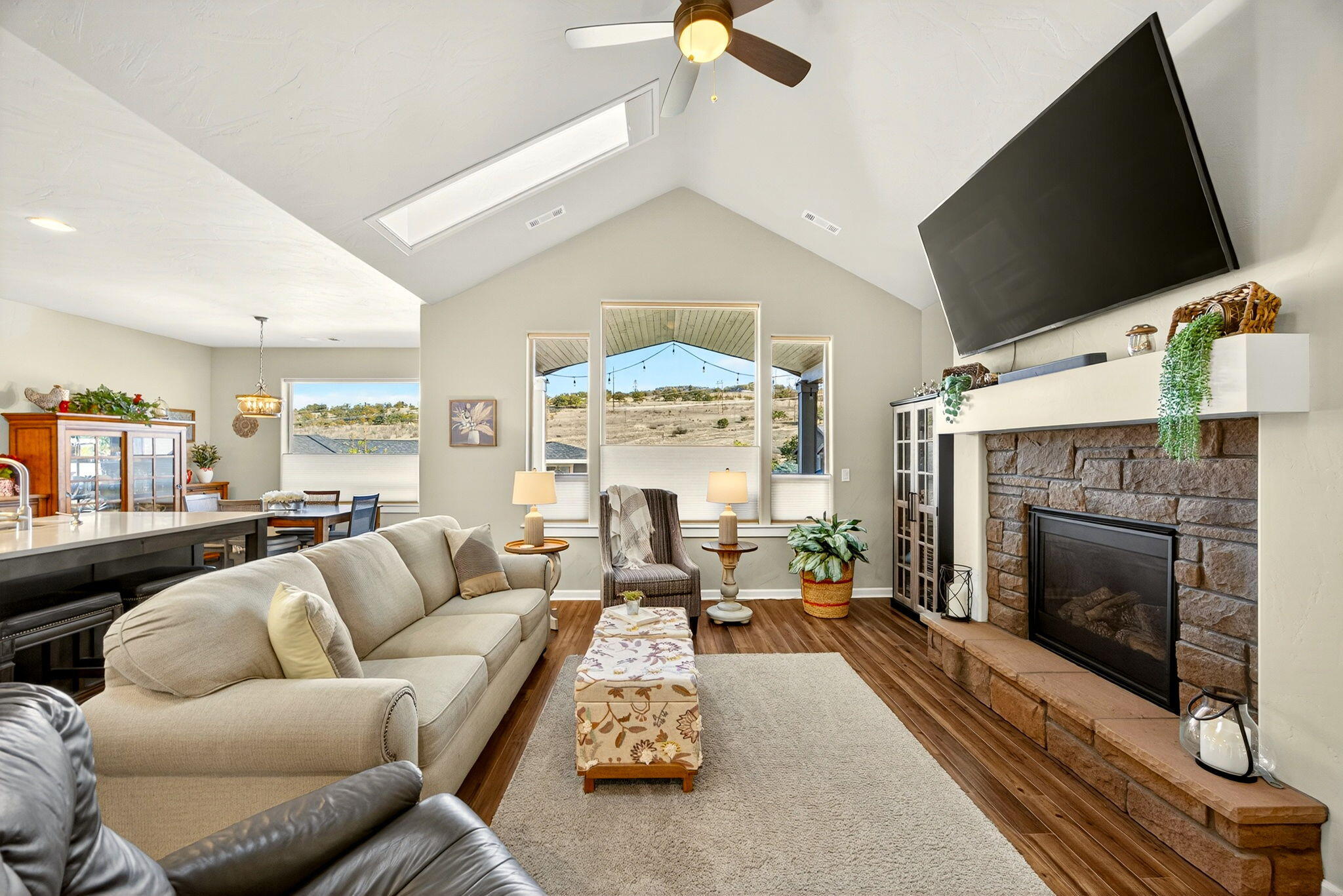 Bella Vista Heights Phases 1 & 2 - Residential