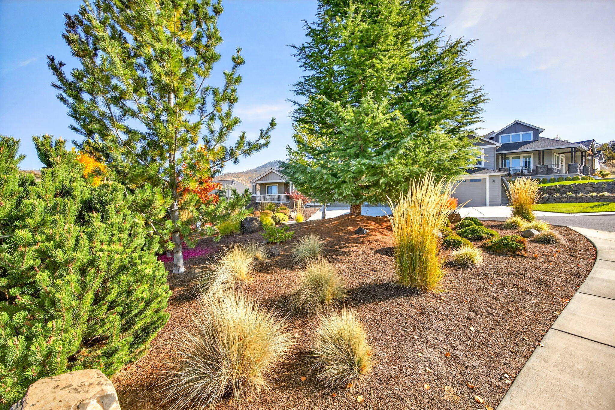 Bella Vista Heights Phases 1 & 2 - Residential