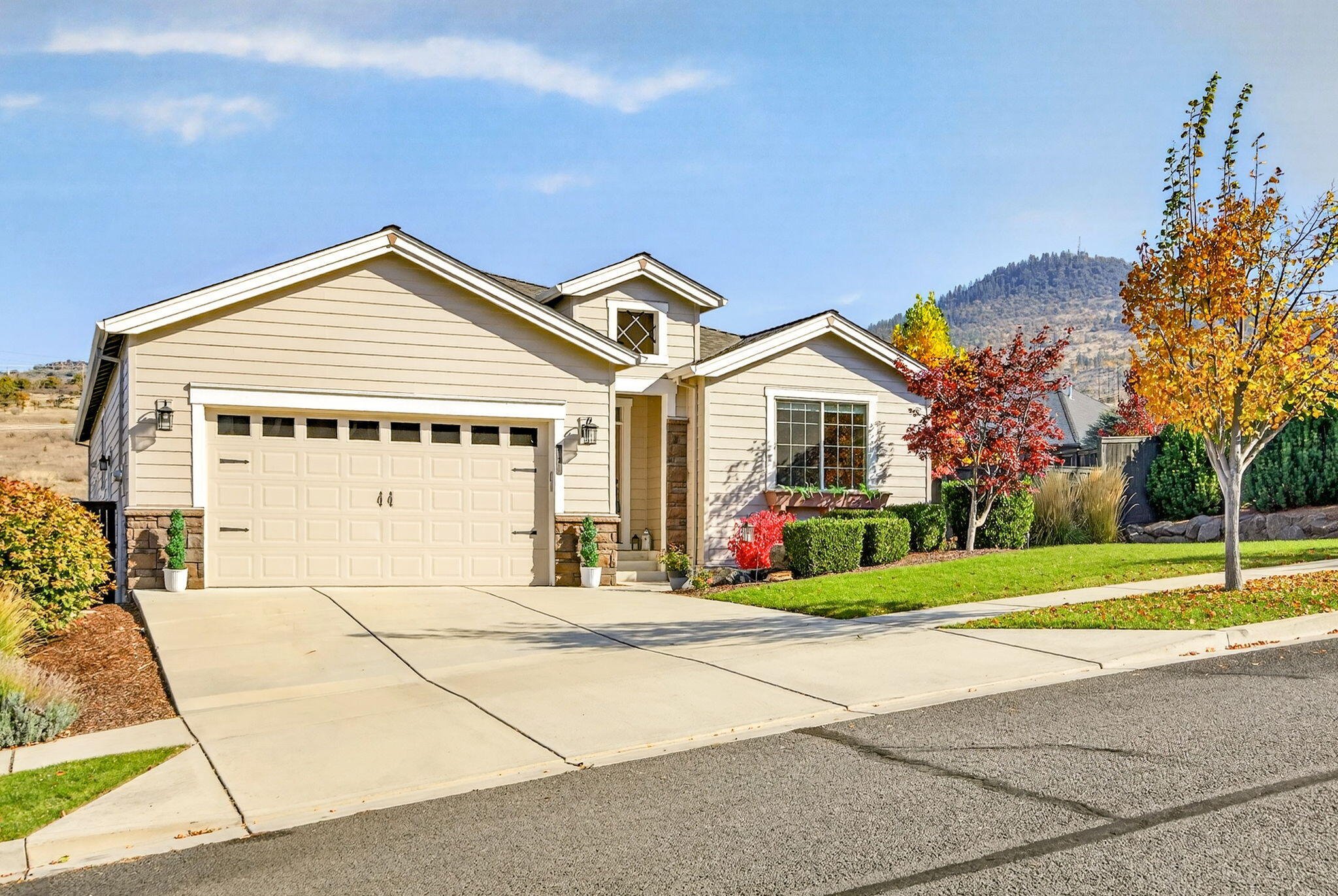 Bella Vista Heights Phases 1 & 2 - Residential