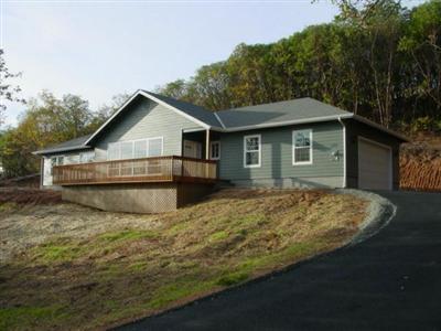 Indulge Yourself With A New Home From Jacoby Homes. One Level, Comfortable Floorplan Will Make Your Life A Breeze. Bright Open Space With A Large Great Room, Covered Porch, 3 Bedrooms, 2.5 Baths In A Rural Setting With Trees And Views! Shared 35 Gpm Well