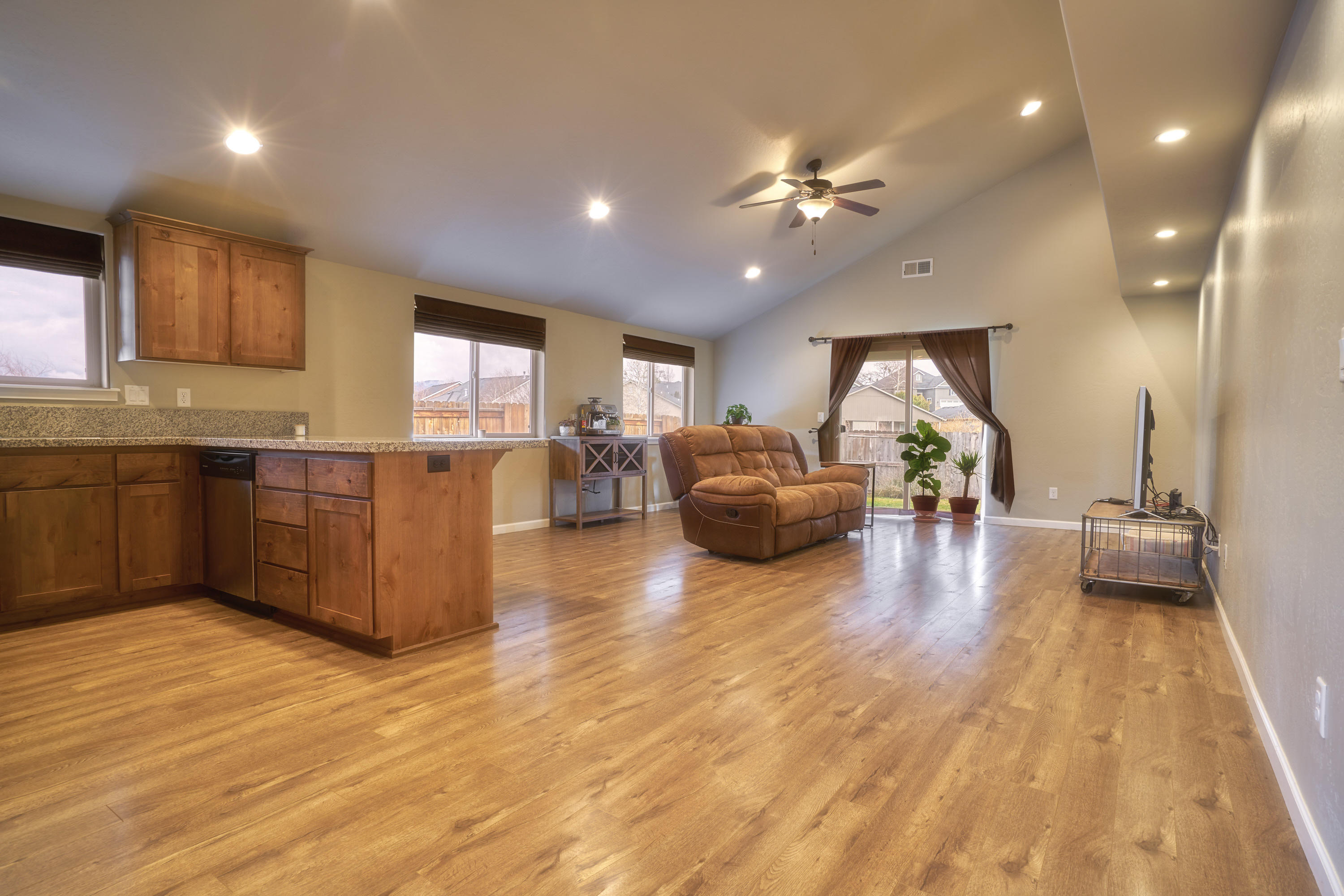 Eagle Point Meadows - Residential
