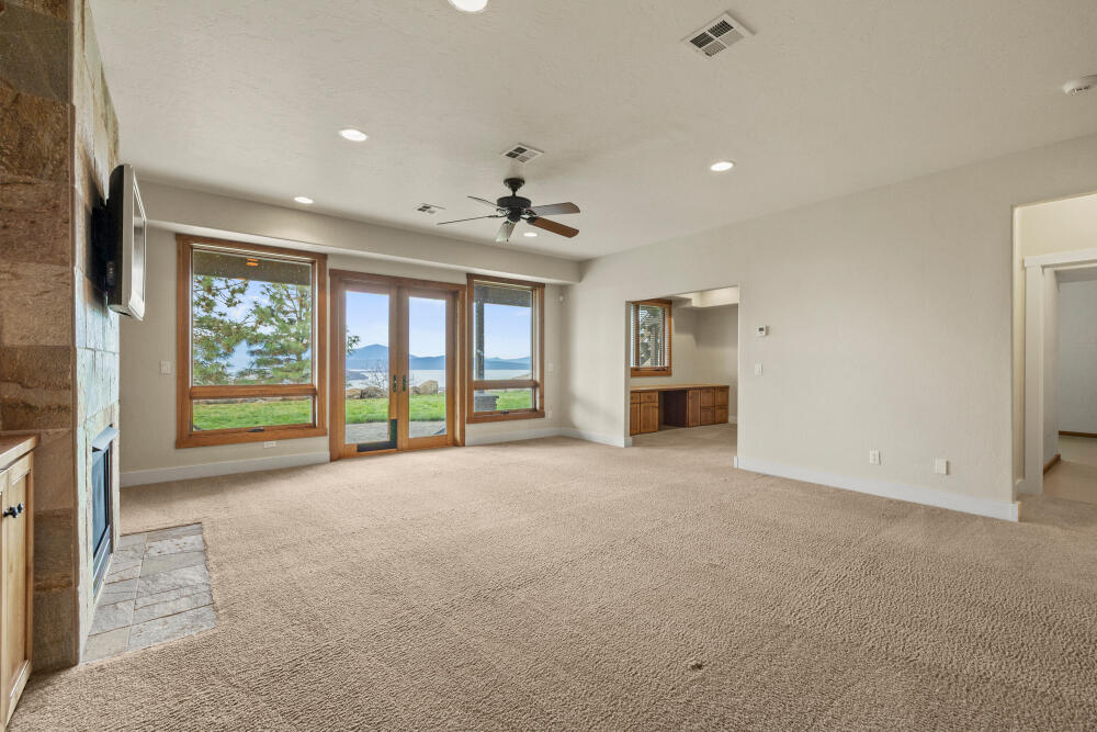 Gray Rock - Residential